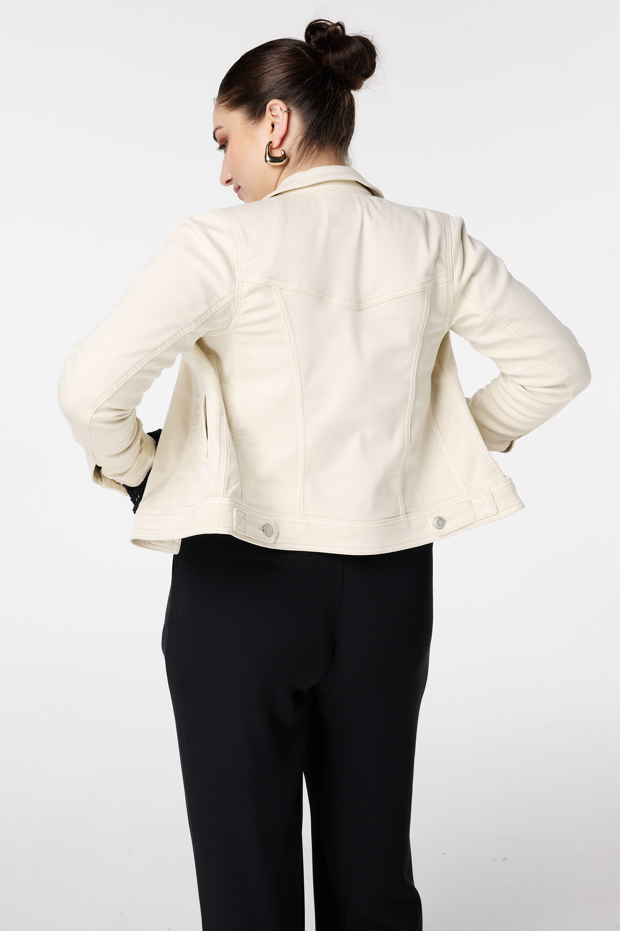 Veste en jean avec fermeture &agrave; boutons image number 3