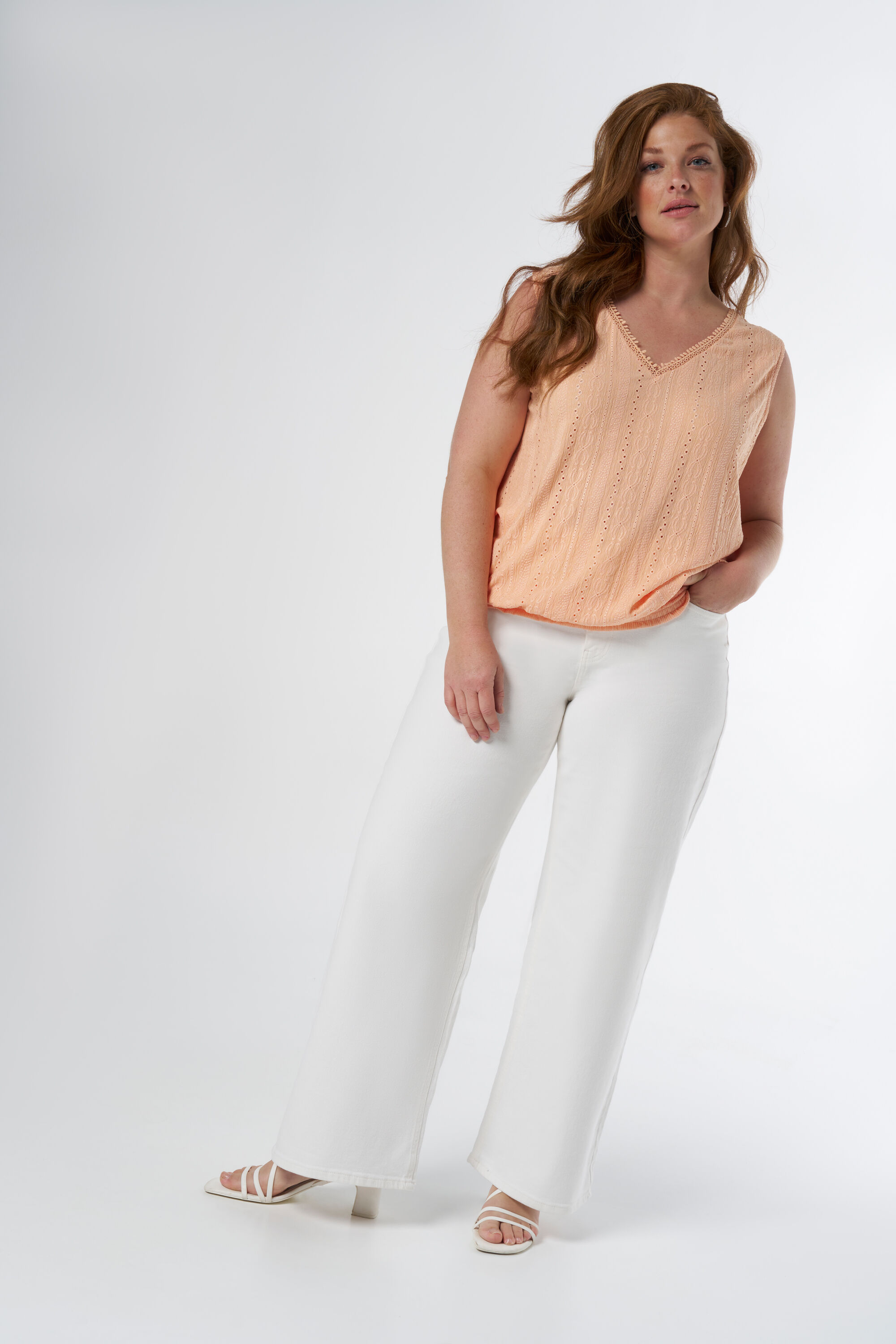 Haut avec col en V image number 5