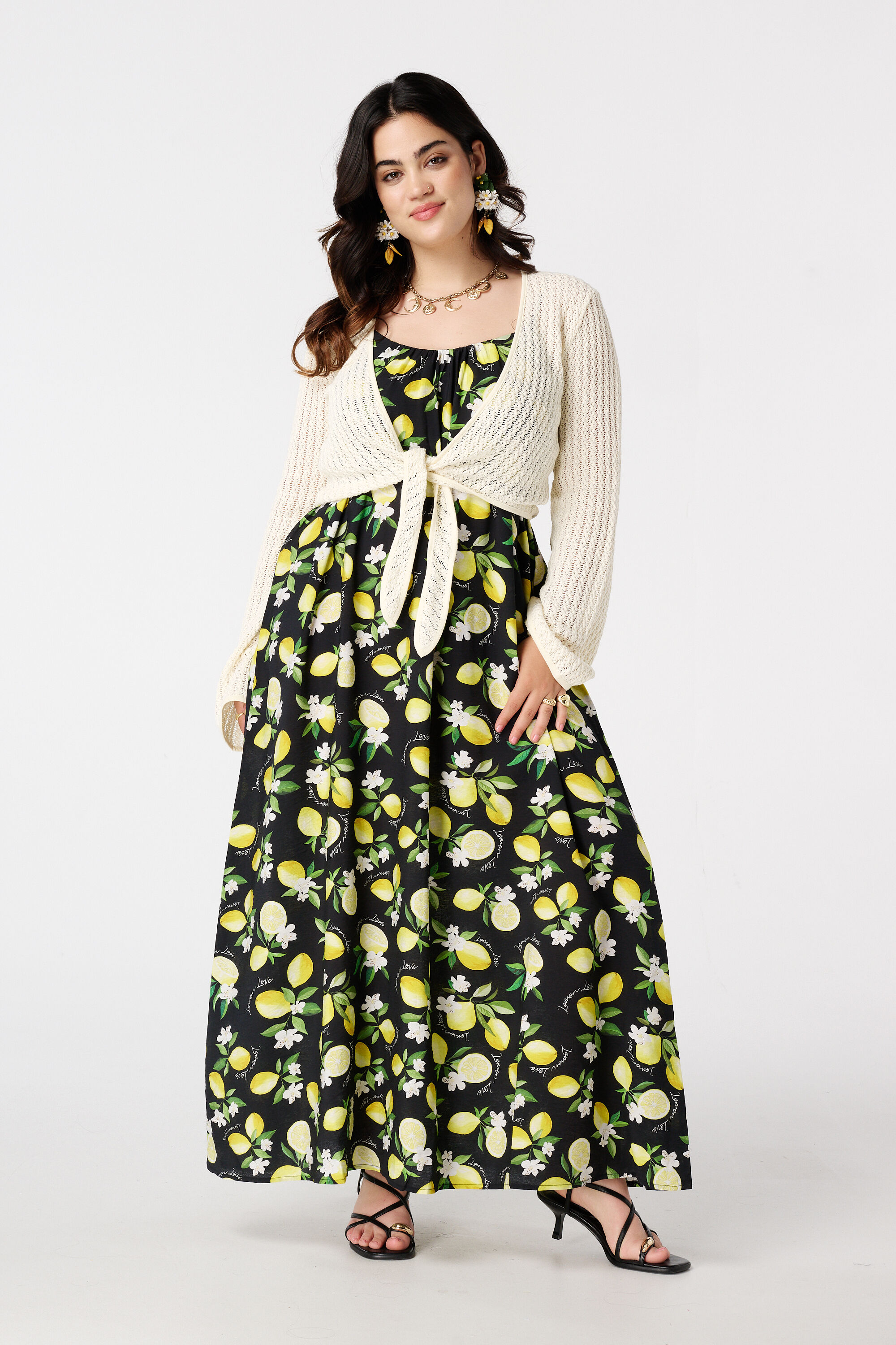 Cardigan en maille avec boutons image number 5