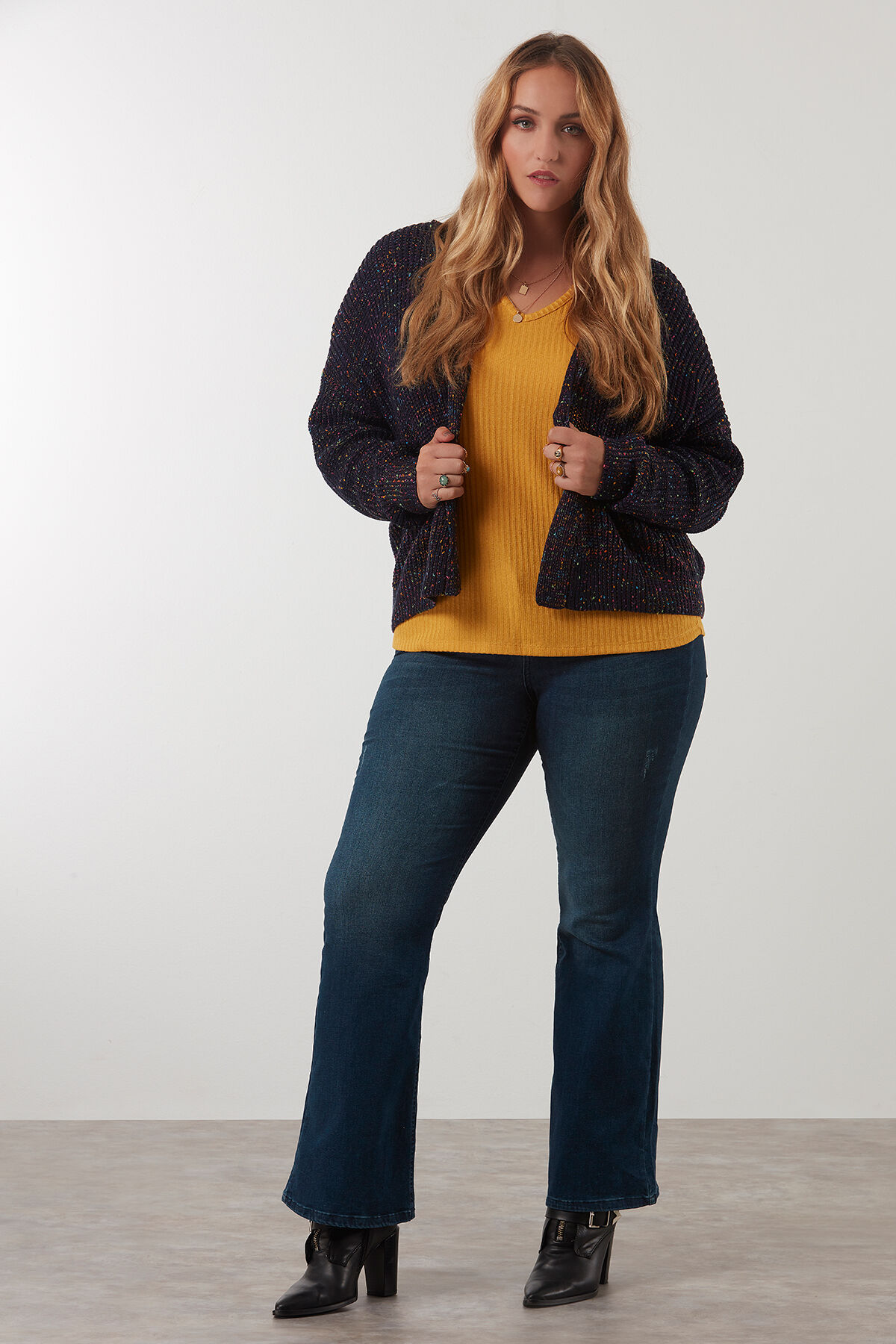 T-shirt en tissu c&ocirc;tel&eacute; image number 4