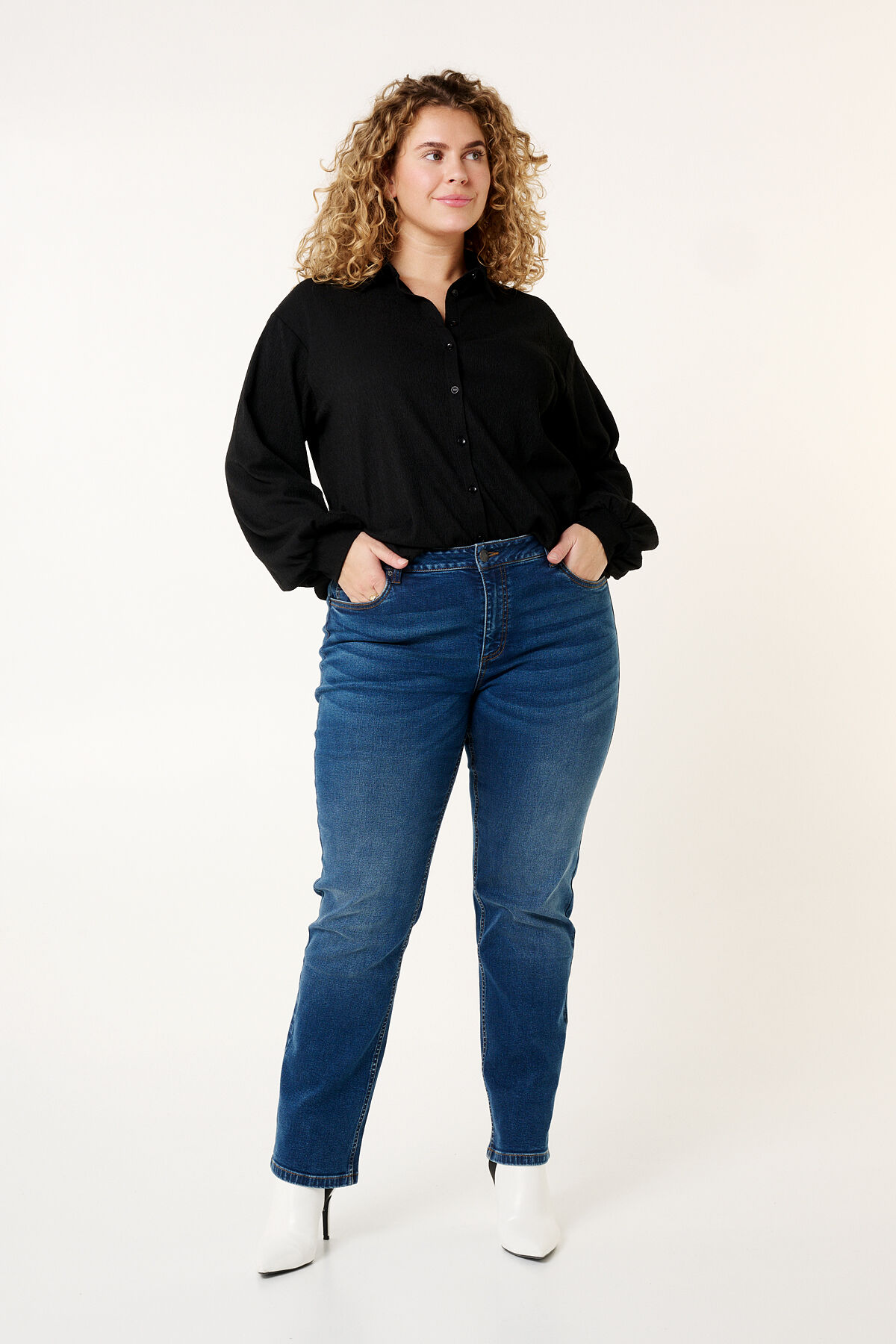 Haut avec boutons image number 5