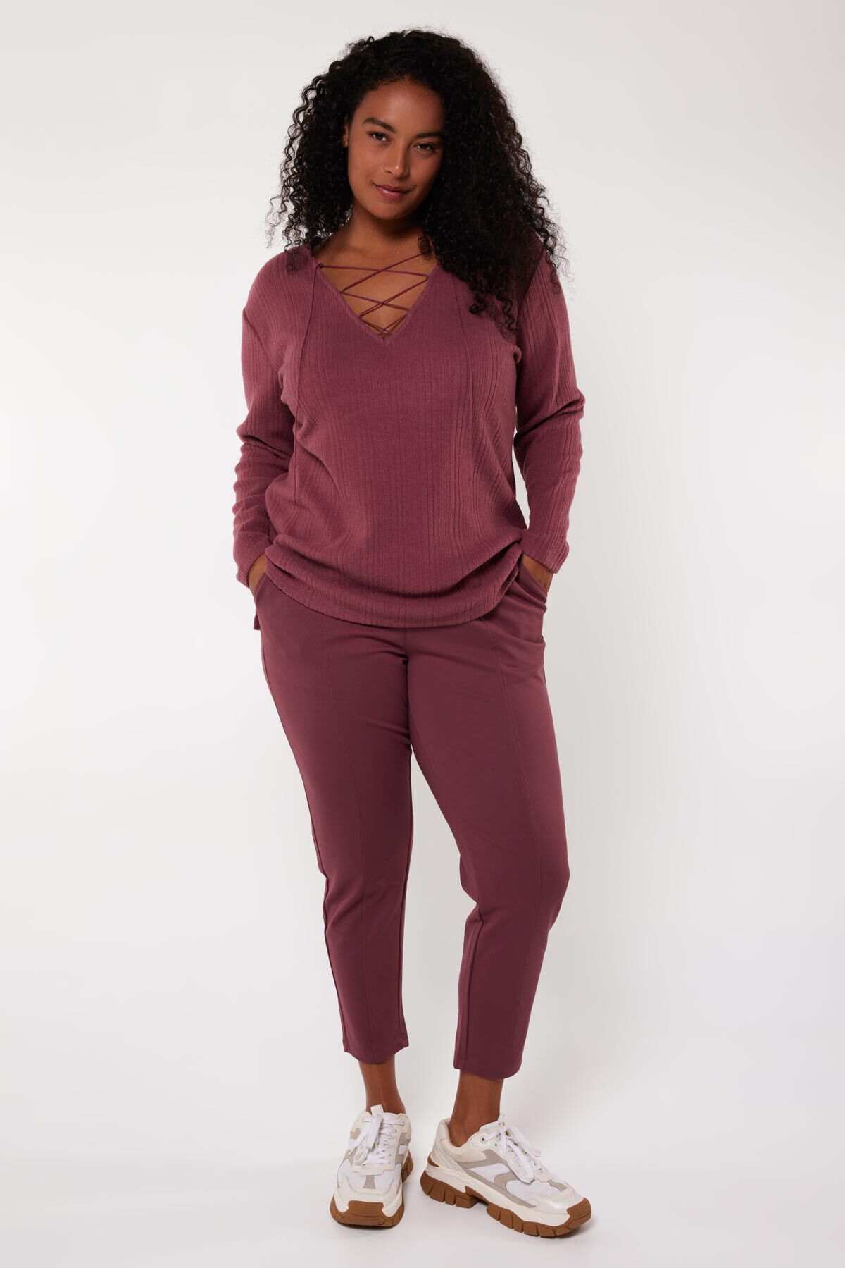 Haut coupe droite avec col en V  image number 0