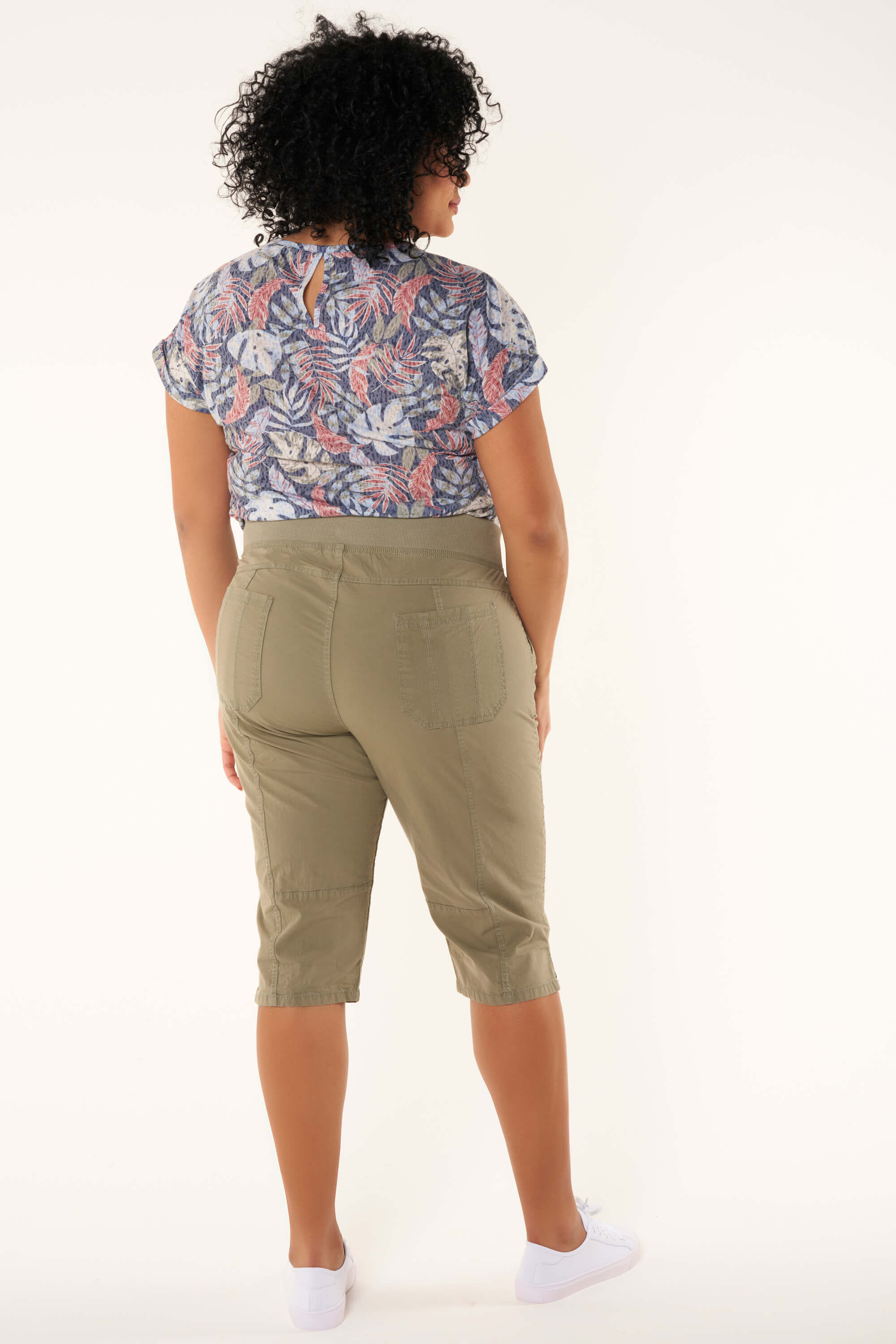 Pantacourt  image number 3