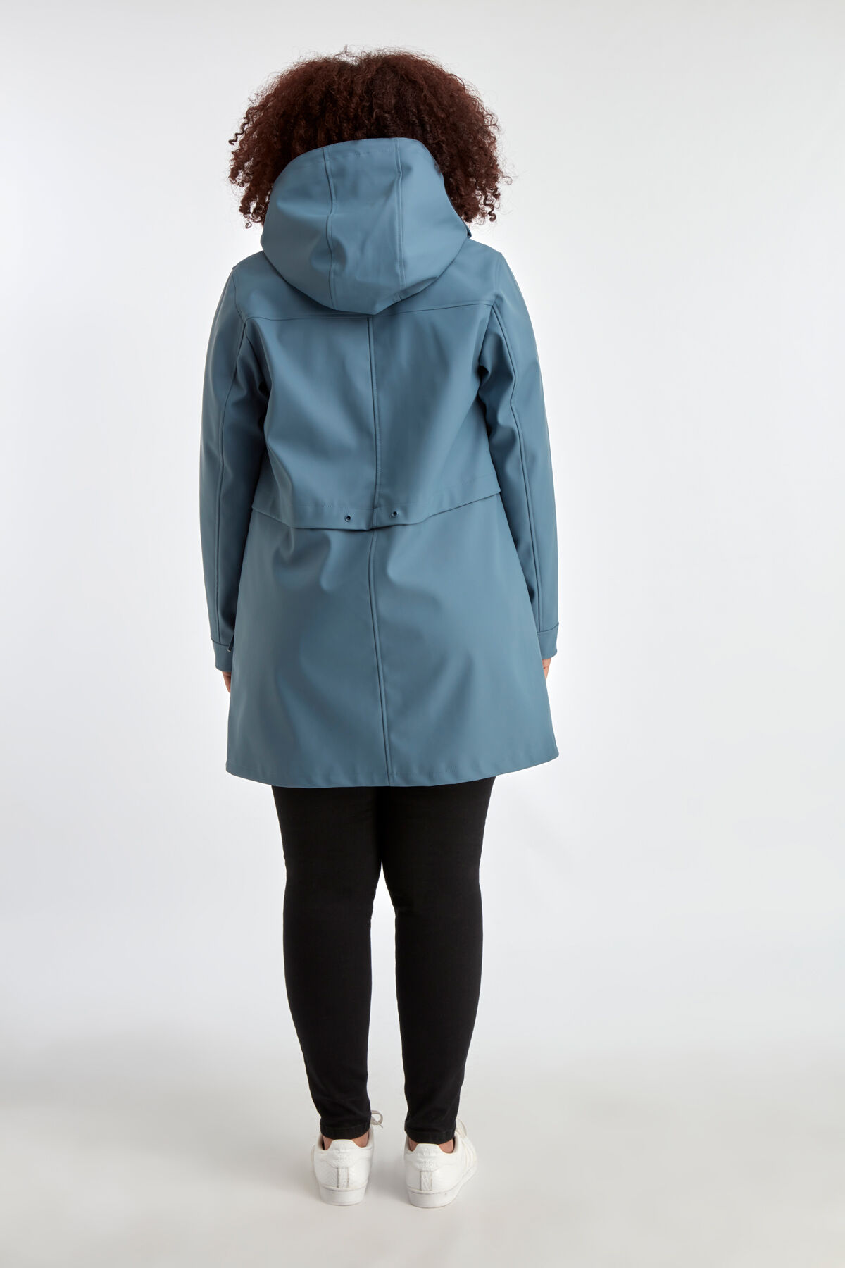 Imperm&eacute;able   image number 3