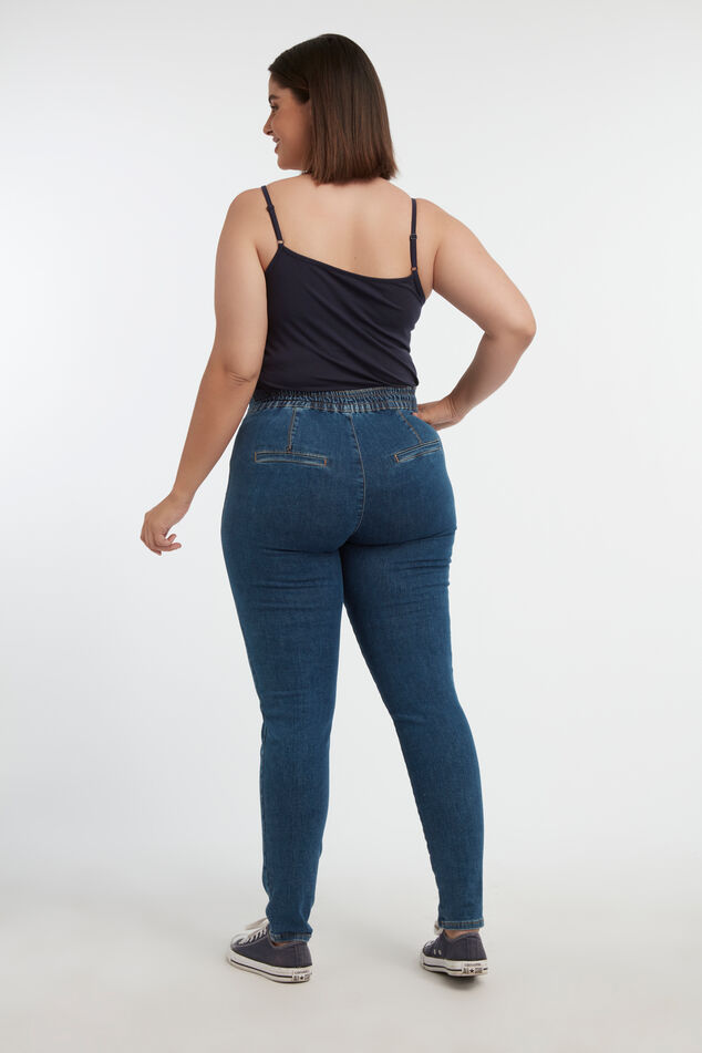 Jean coupe slim avec boutons image number 4