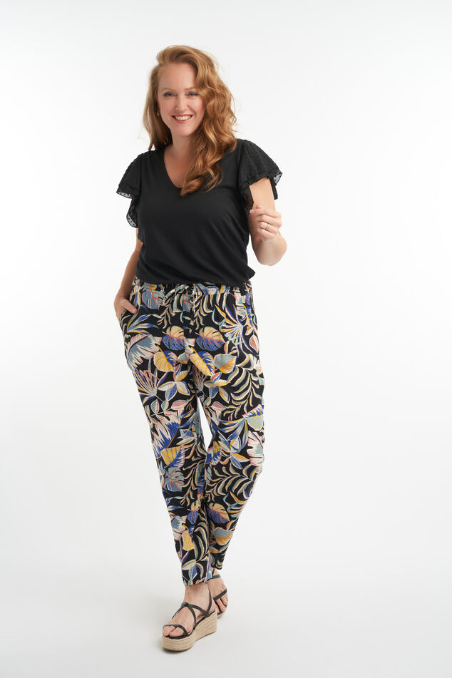 Pantalon ample à imprimé image number 4
