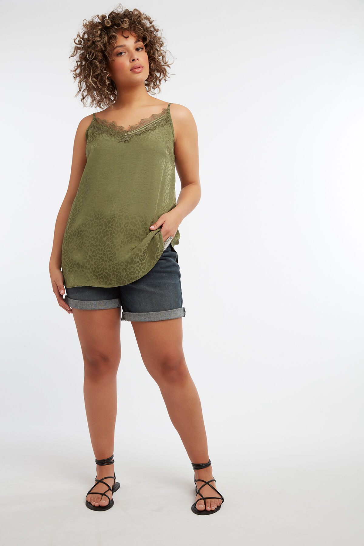 Chemisier sans manches &agrave; imprim&eacute; l&eacute;opard discret image number 3