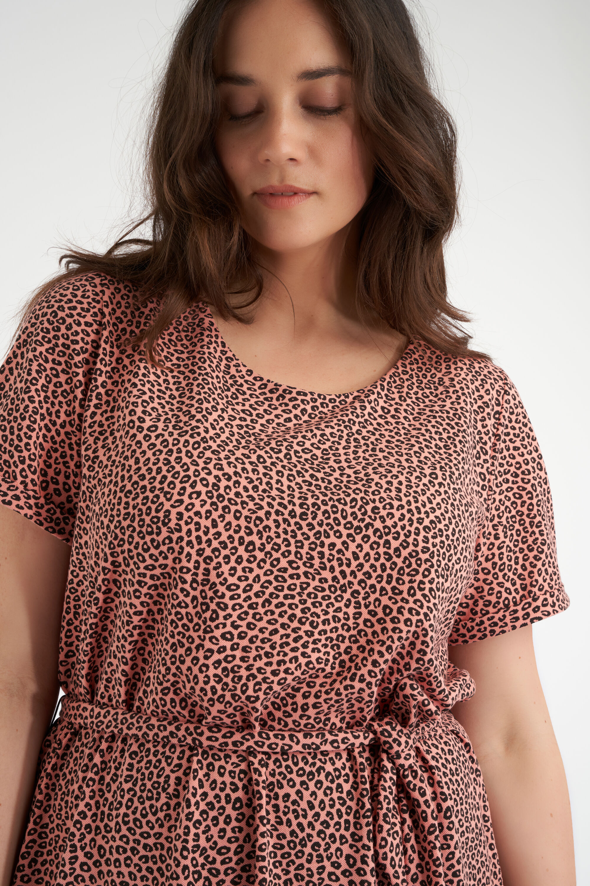 Robe avec ceinture &agrave; nouer image number 5