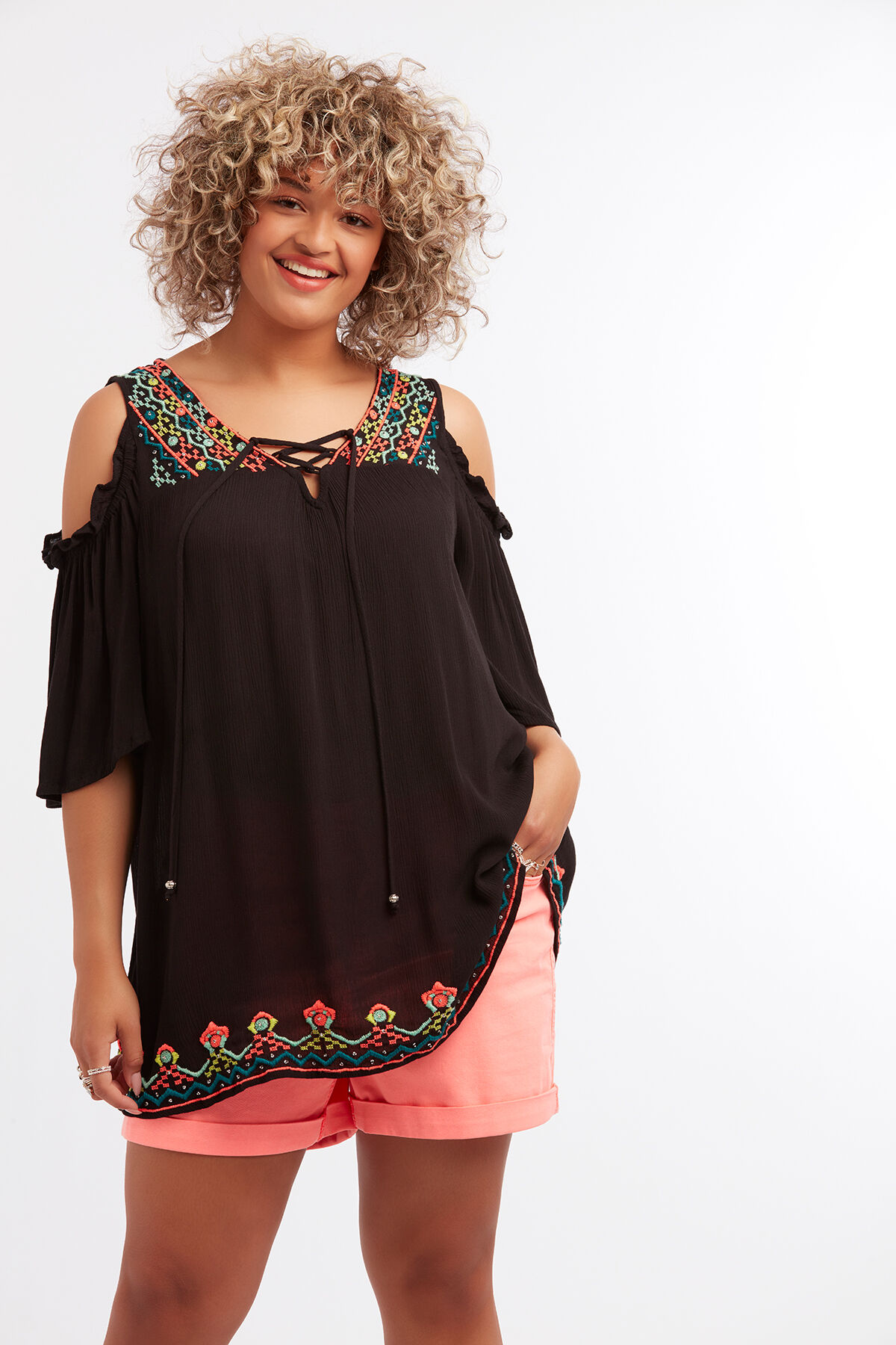 Chemisier brod&eacute; image number 3