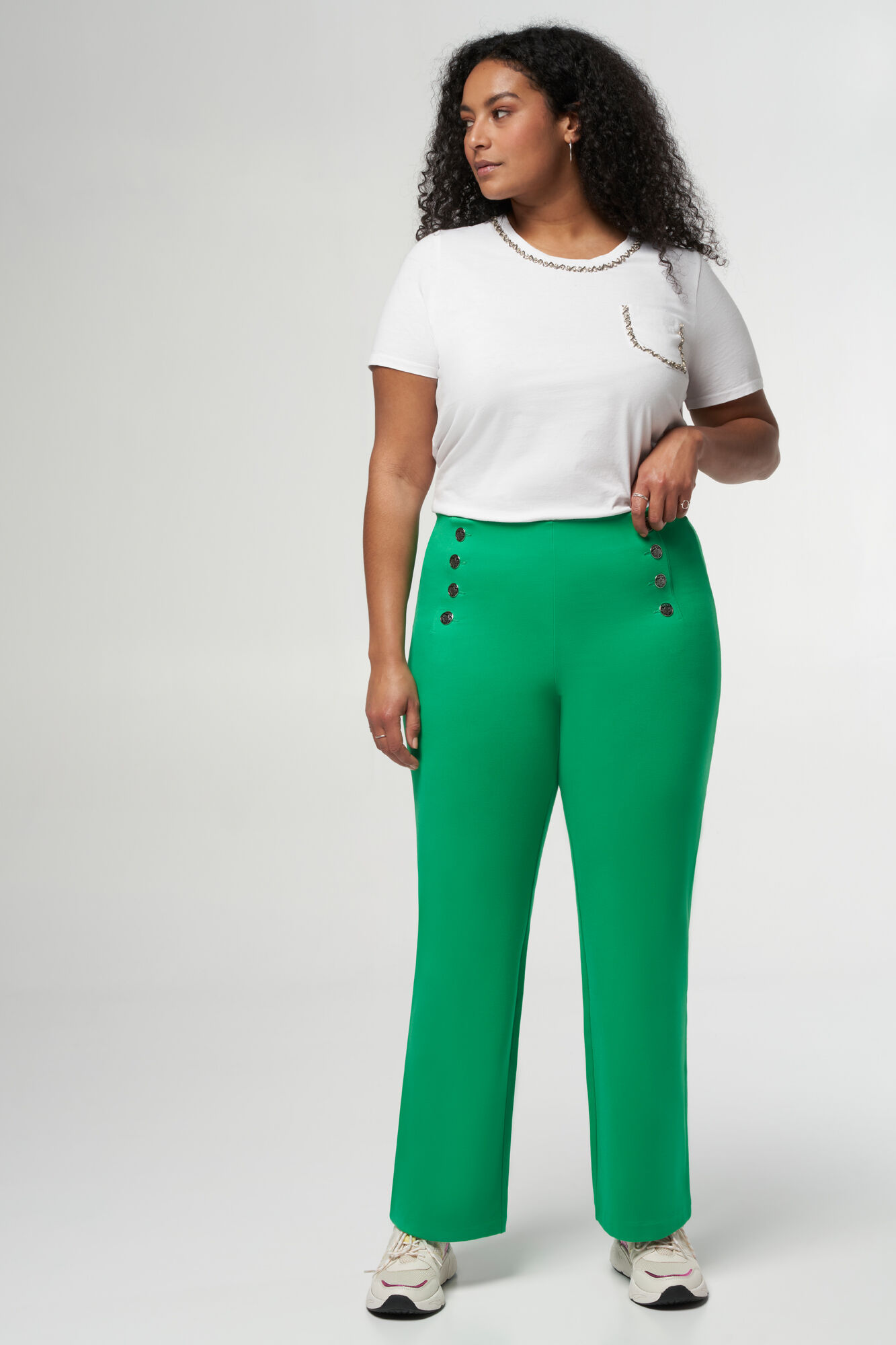 Pantalon &agrave; jambes larges avec d&eacute;tails argent&eacute;s image number 6