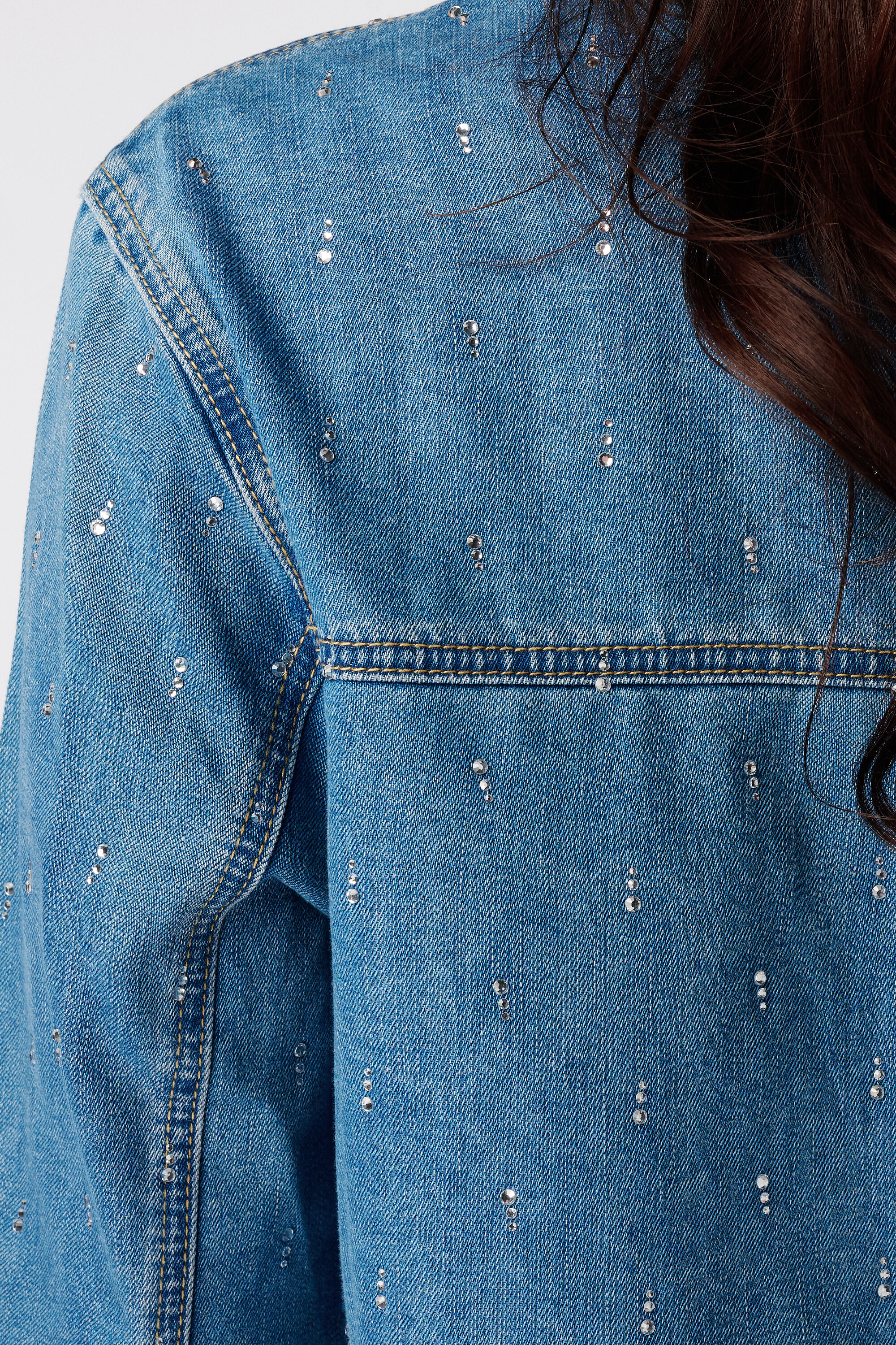 Blouse en denim avec strass image number 6