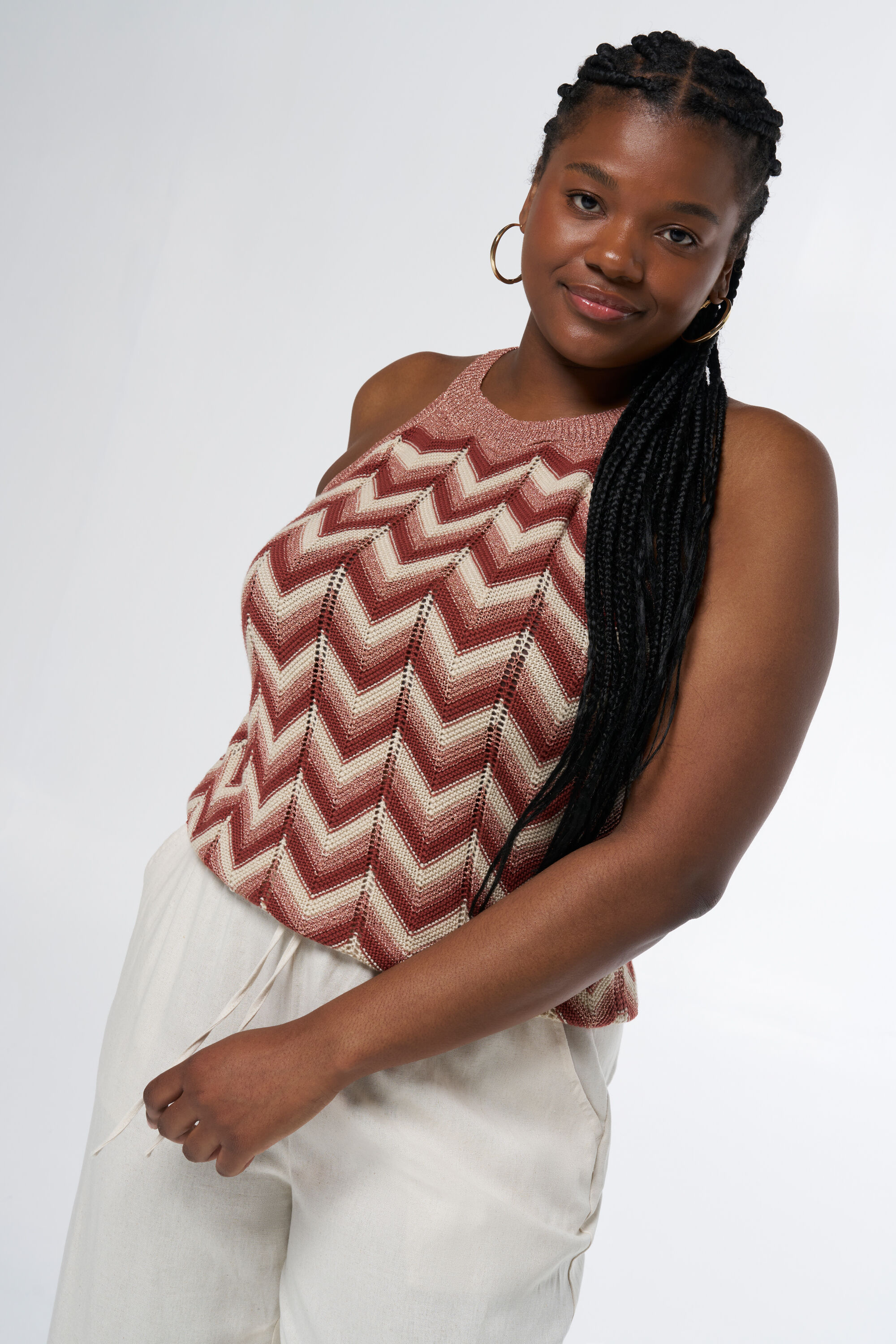 Haut en crochet sans manches image number 6