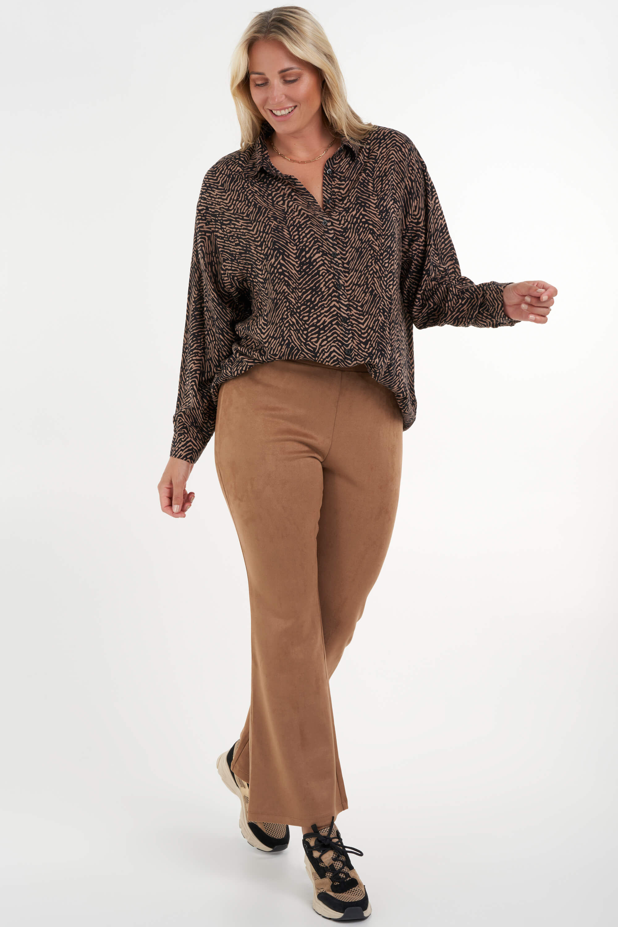 Legging &eacute;vas&eacute; en daim image number 3