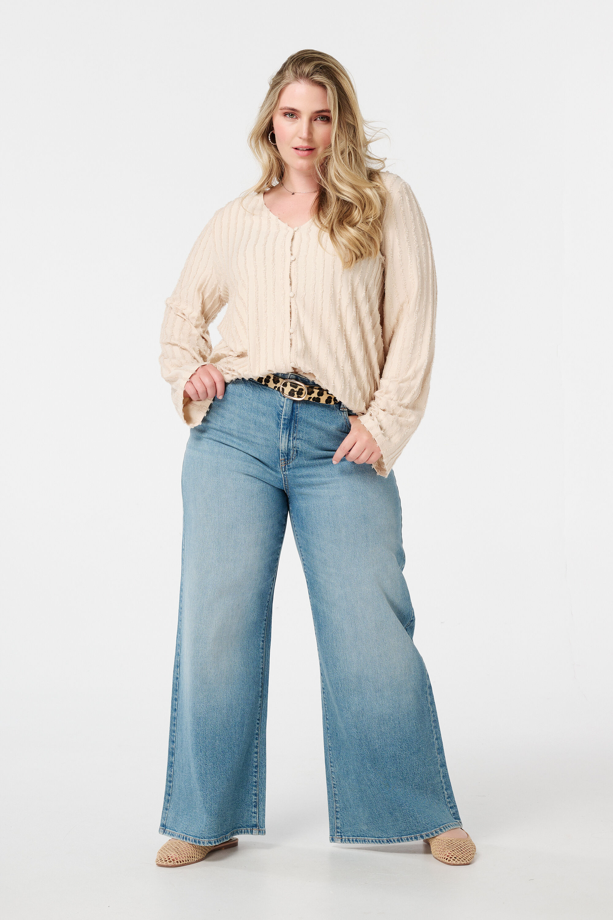 Top avec texture frang&eacute;e image number 5