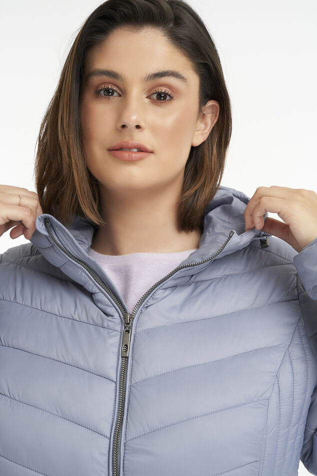 Veste matelassée à capuche  image number 4