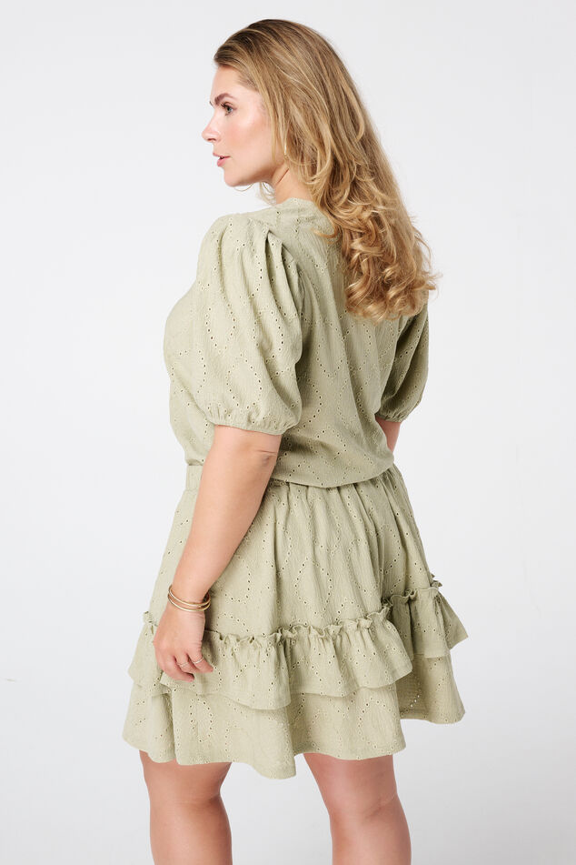 Top à effet brodé image number 1