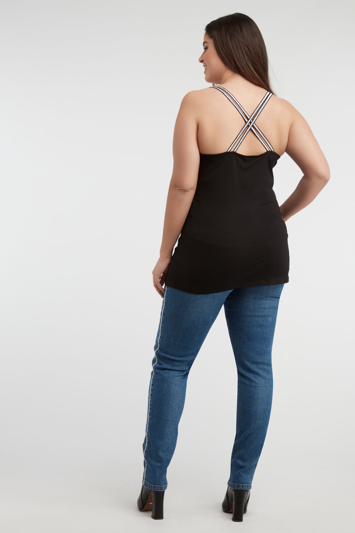 Haut avec des bretelles crois&eacute;es en lurex image number 4