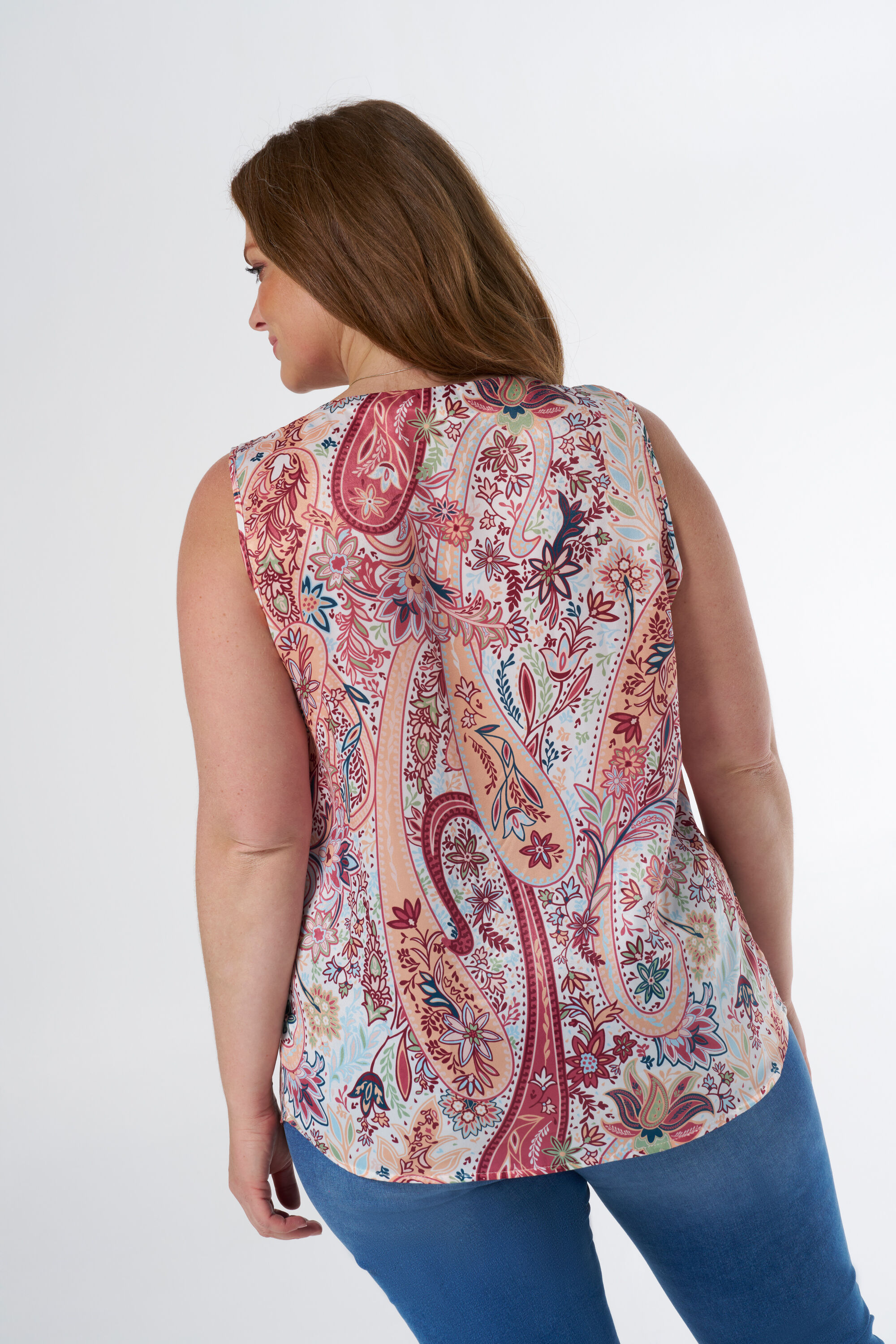 Haut sans manches avec satin image number 3