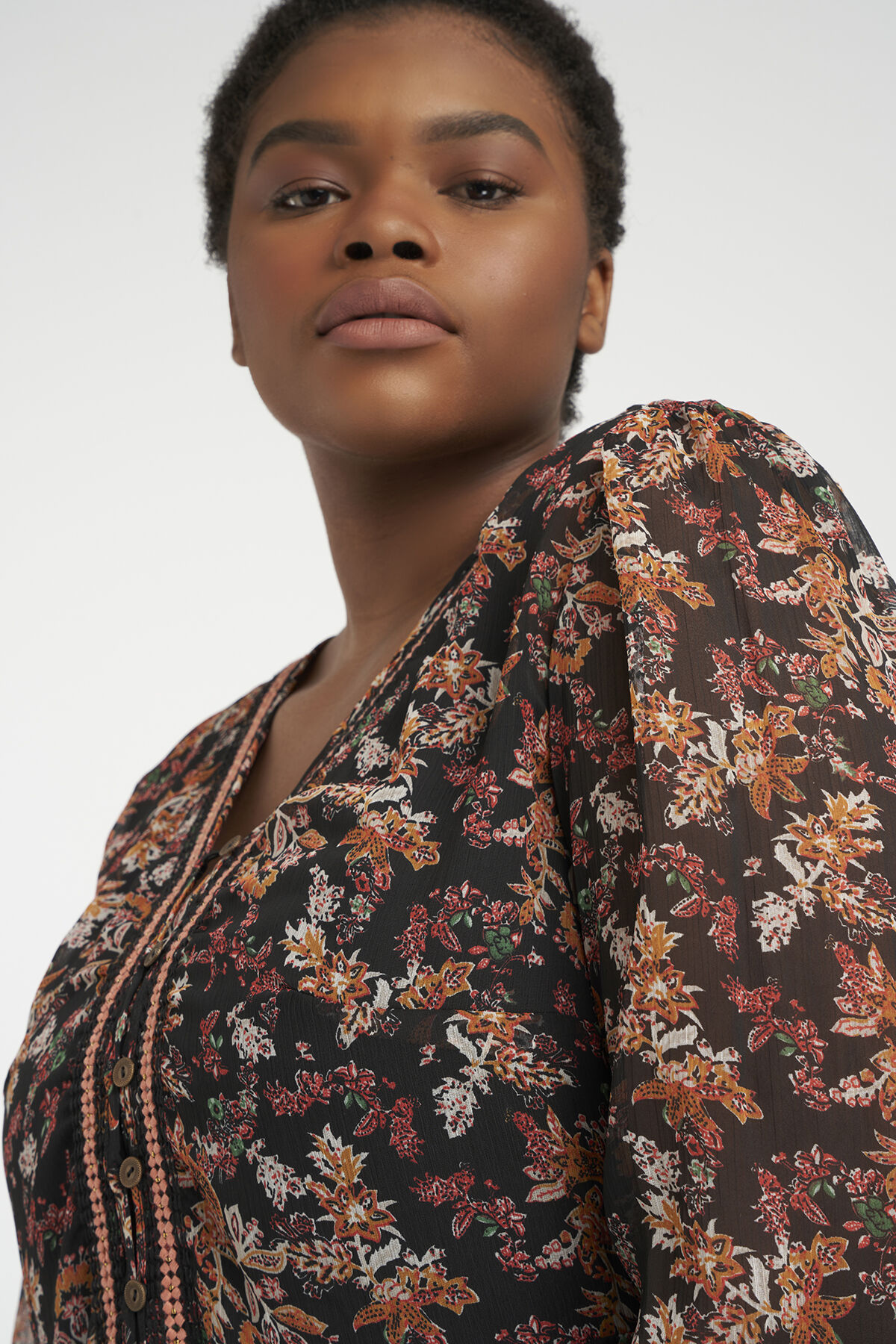 Longue robe &agrave; imprim&eacute; floral image number 6