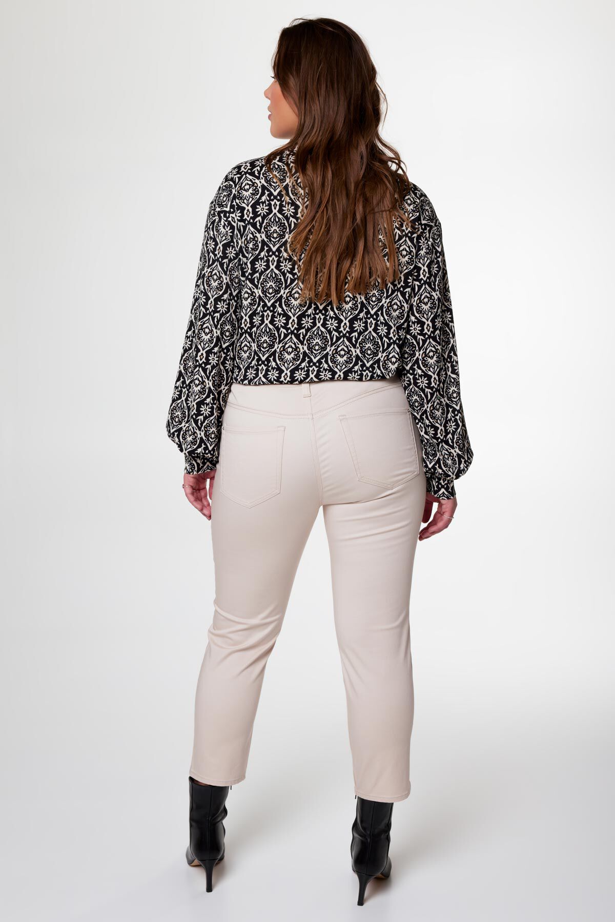 Pantalon slim cropped image number 3