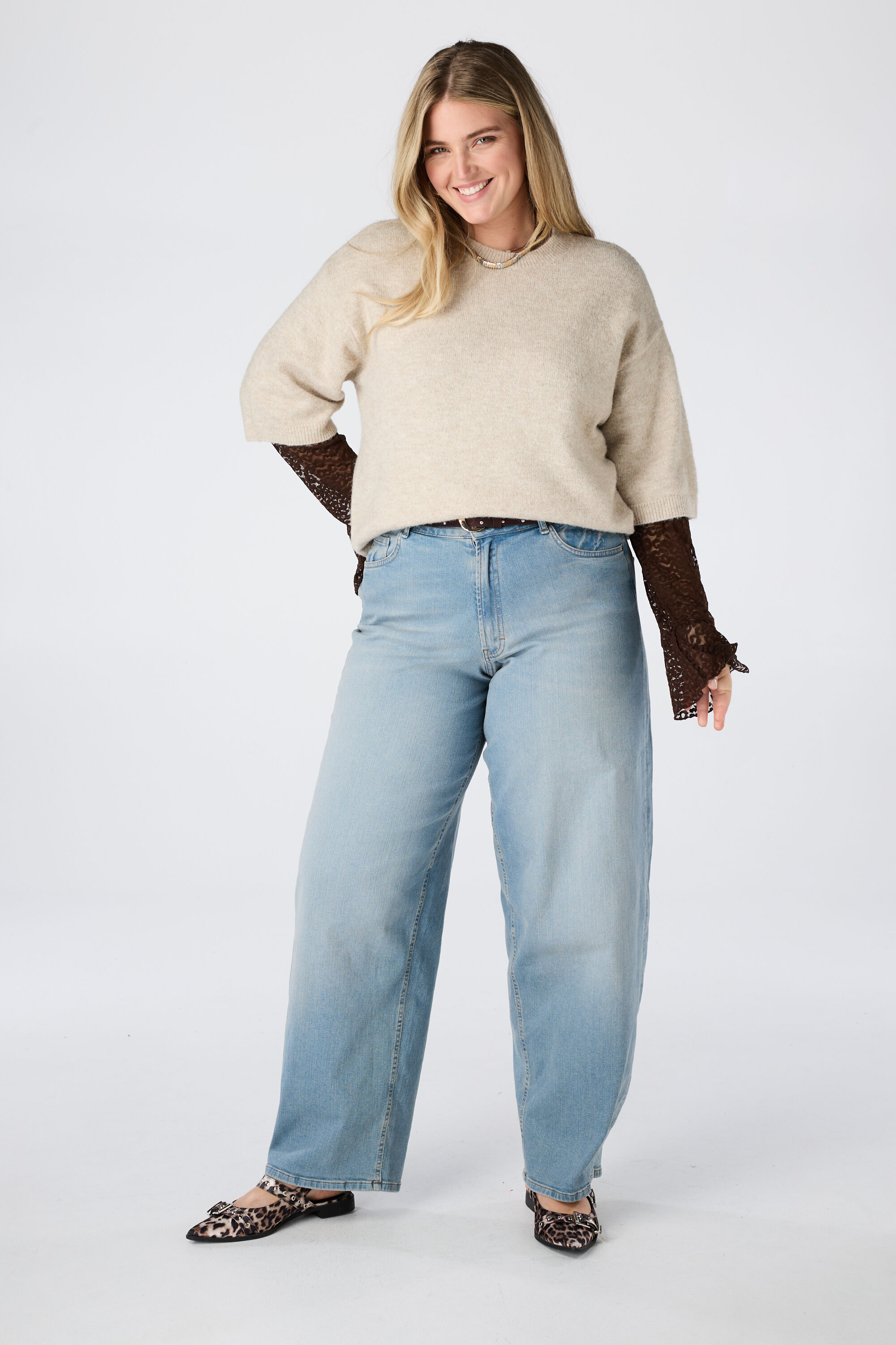 Jean barrel image number 0