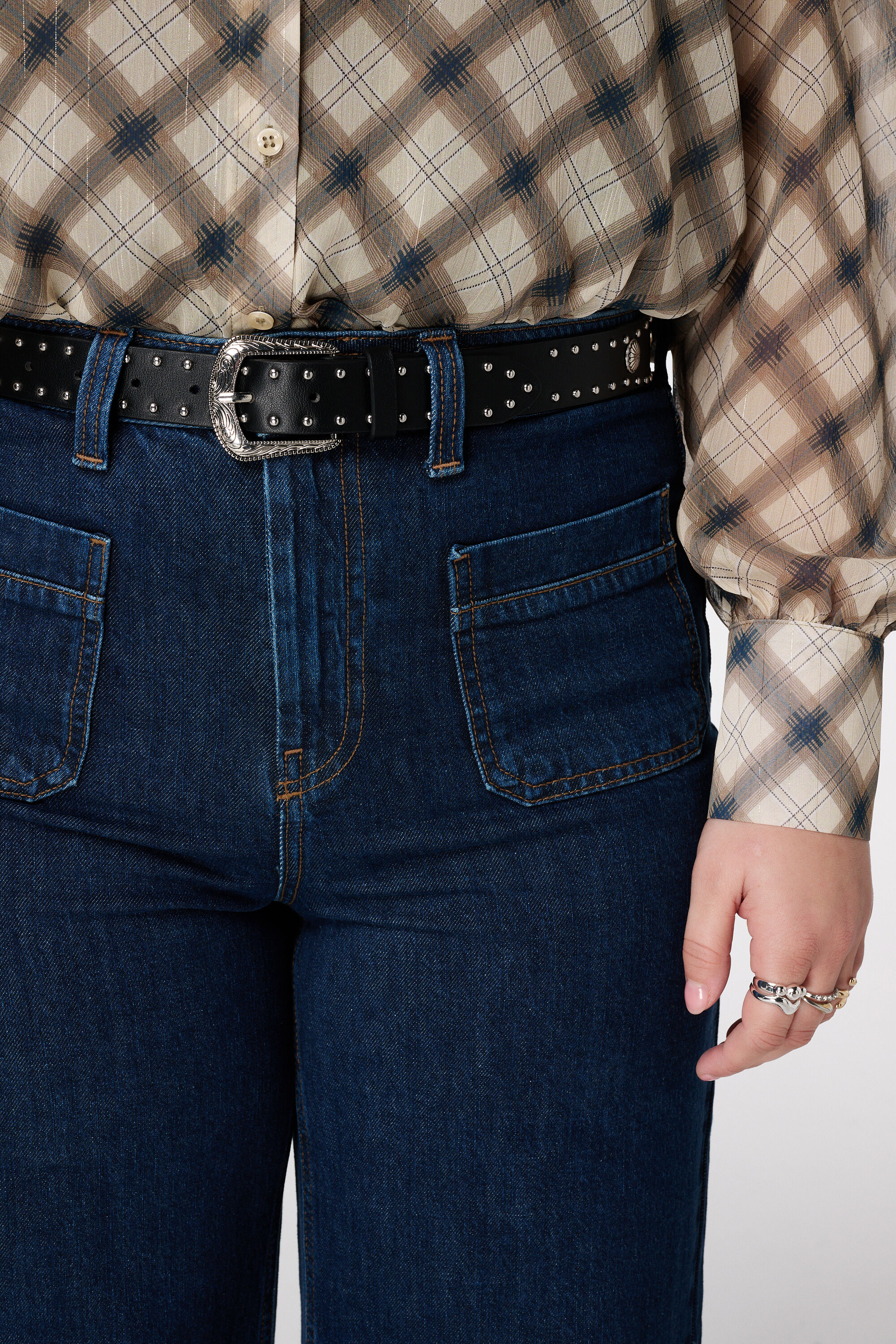 Ceinture &agrave; clous et boucle image number 2