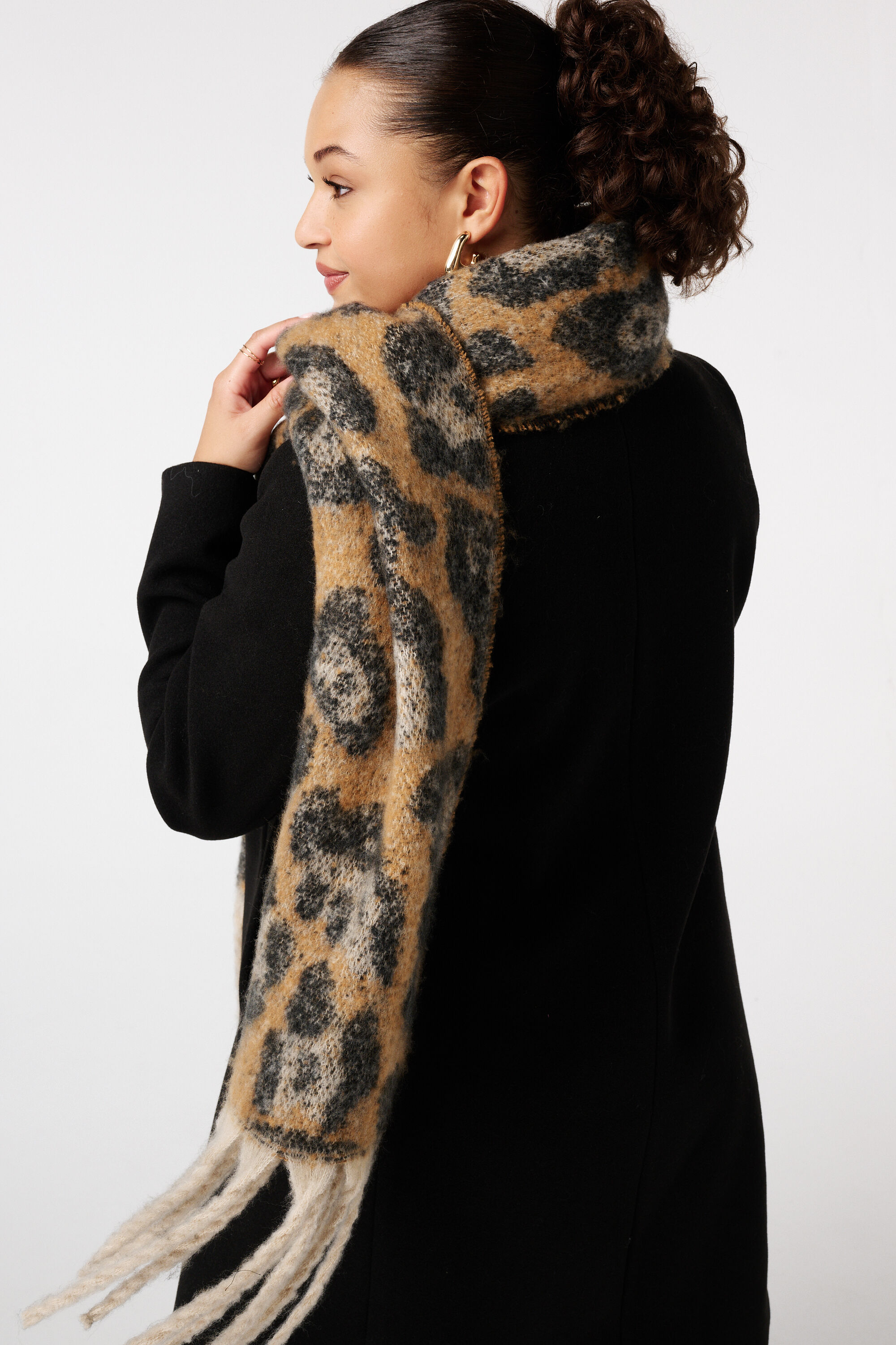 &Eacute;charpe imprim&eacute;e image number 3