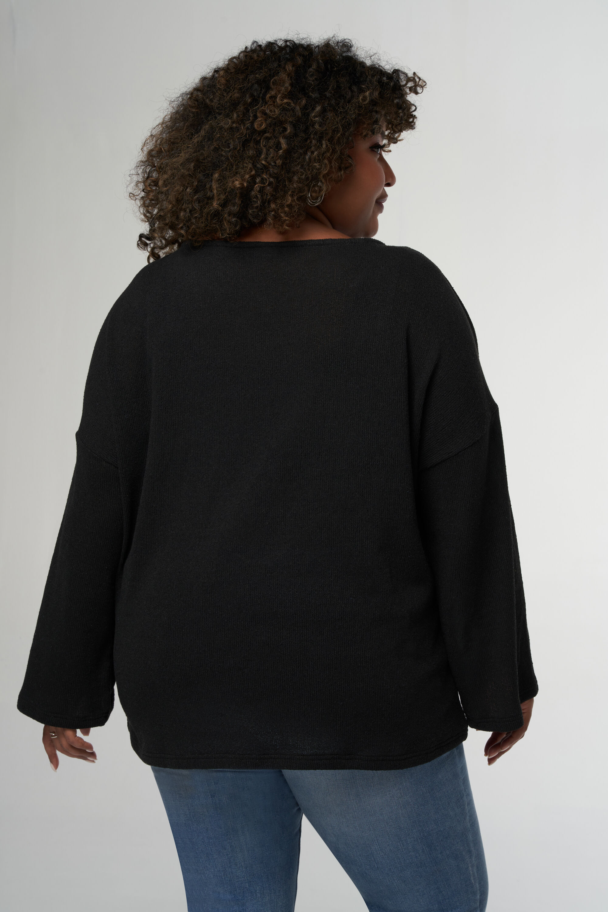 Haut &agrave; manches longues &eacute;vas&eacute;es image number 3