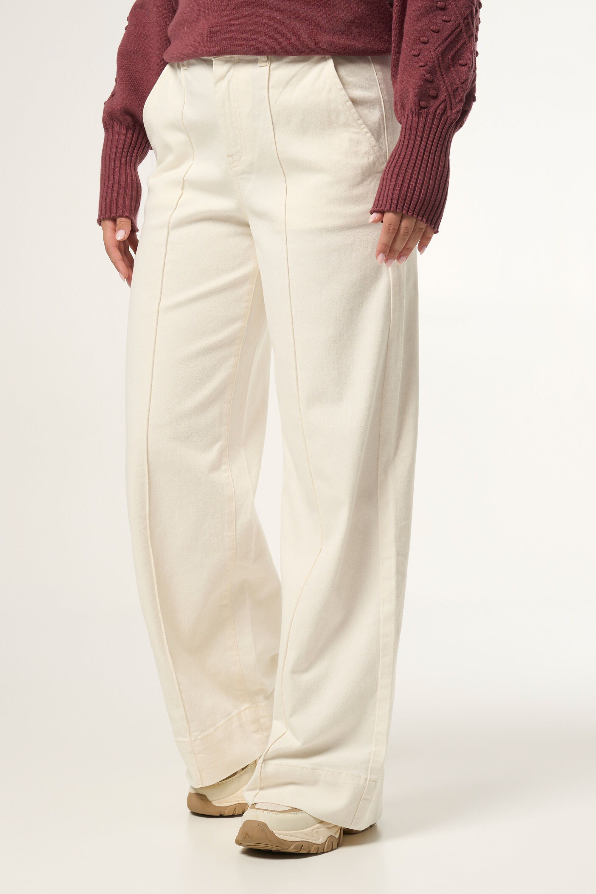 Jean &agrave; jambe large image number 5