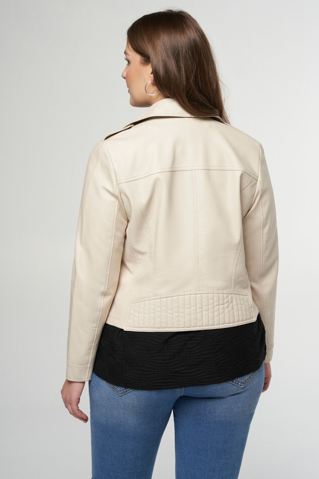 Veste au look en cuir et aux détails argentés. image number 3