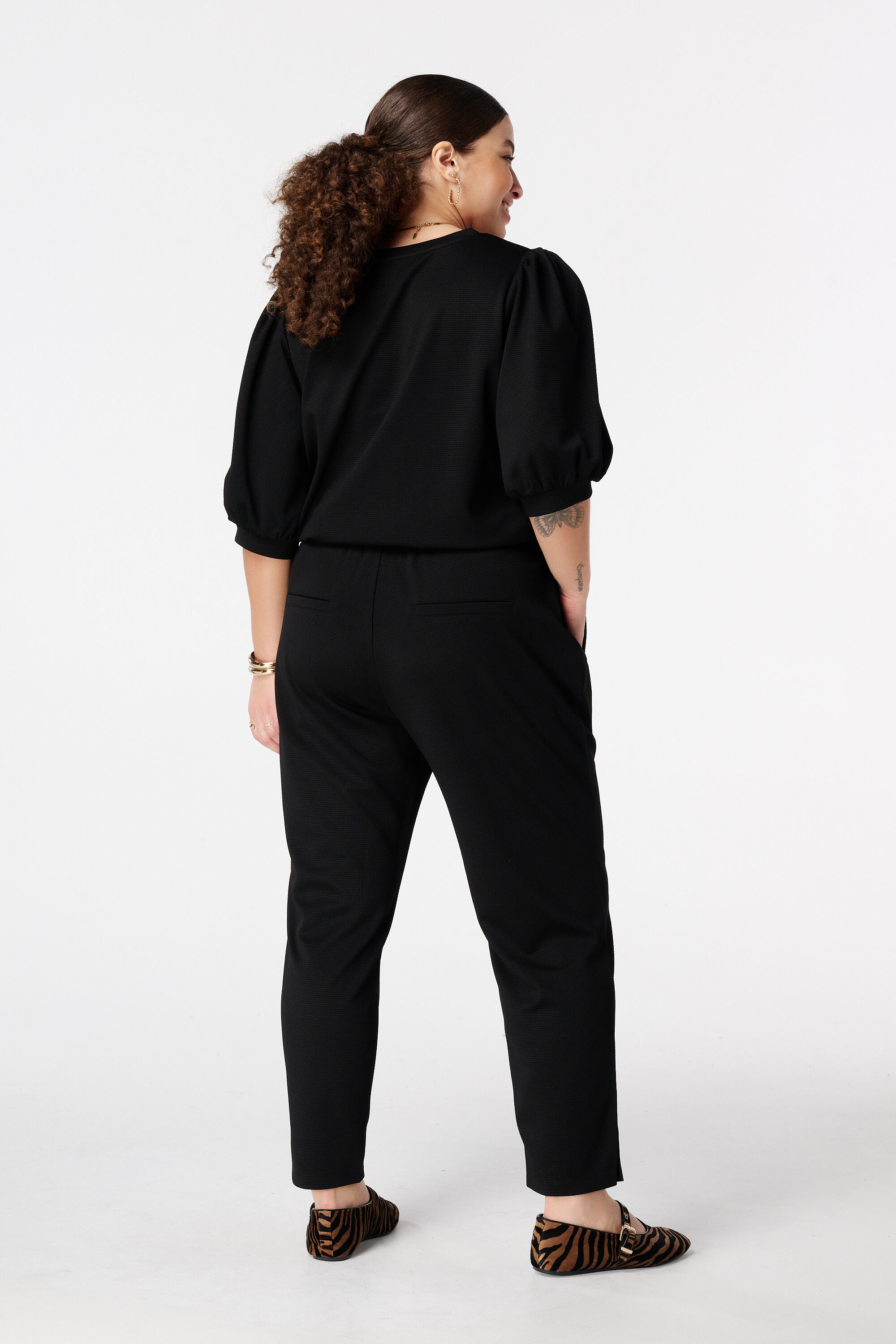 Pantalon avec cordon coulissant image number 3