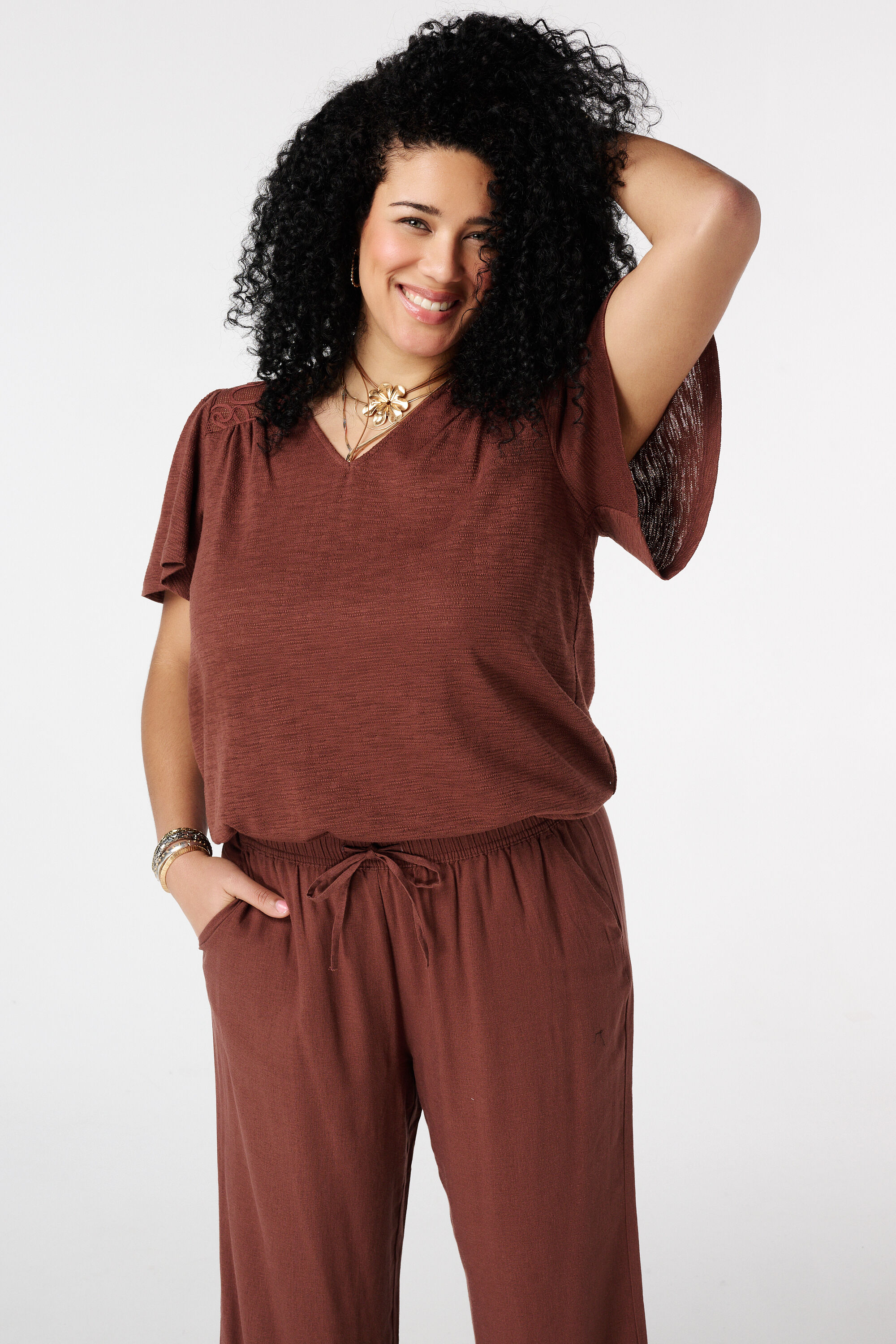 Top avec manches papillon