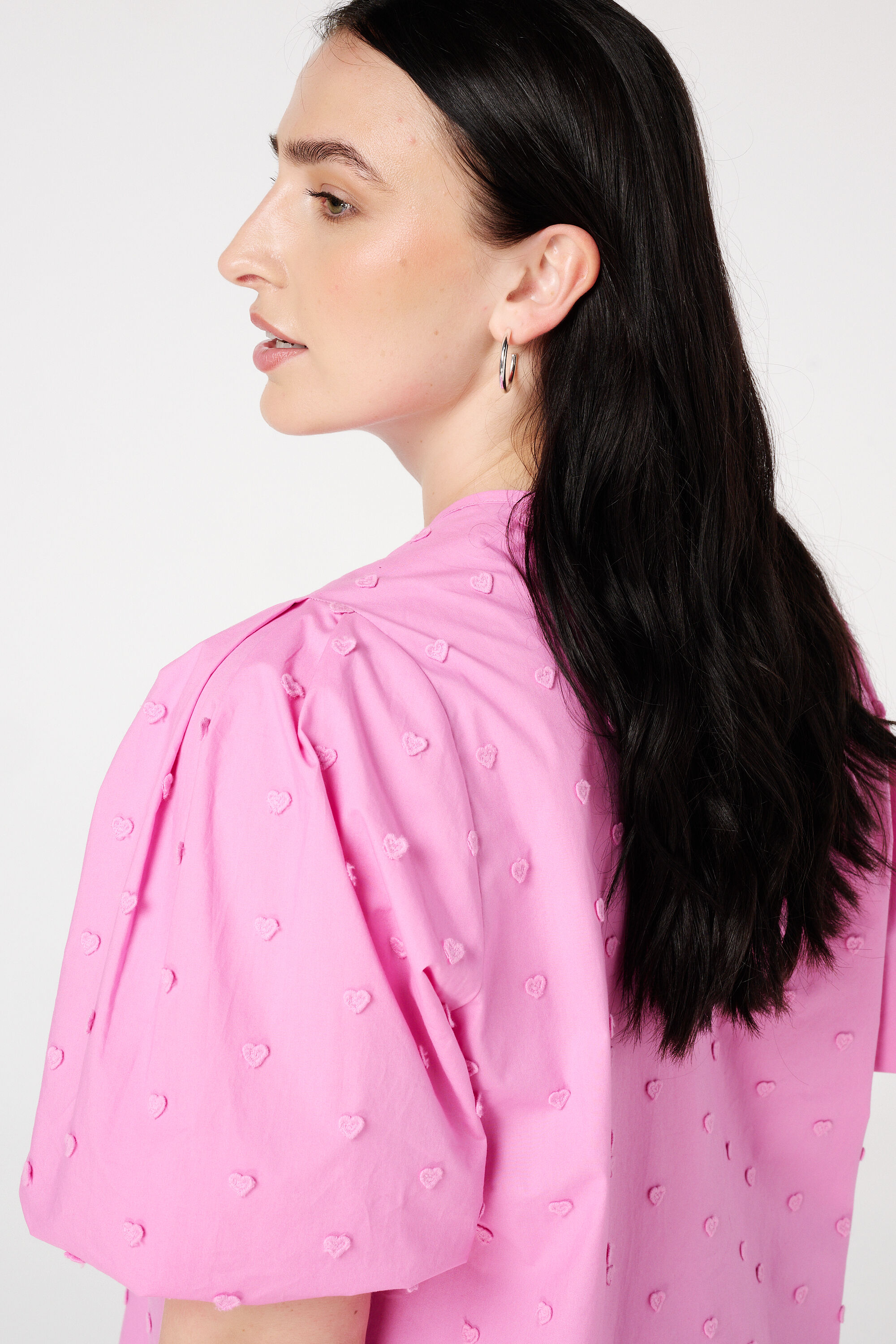 Chemisier avec c&oelig;urs brod&eacute;s et manches trois quarts image number 4