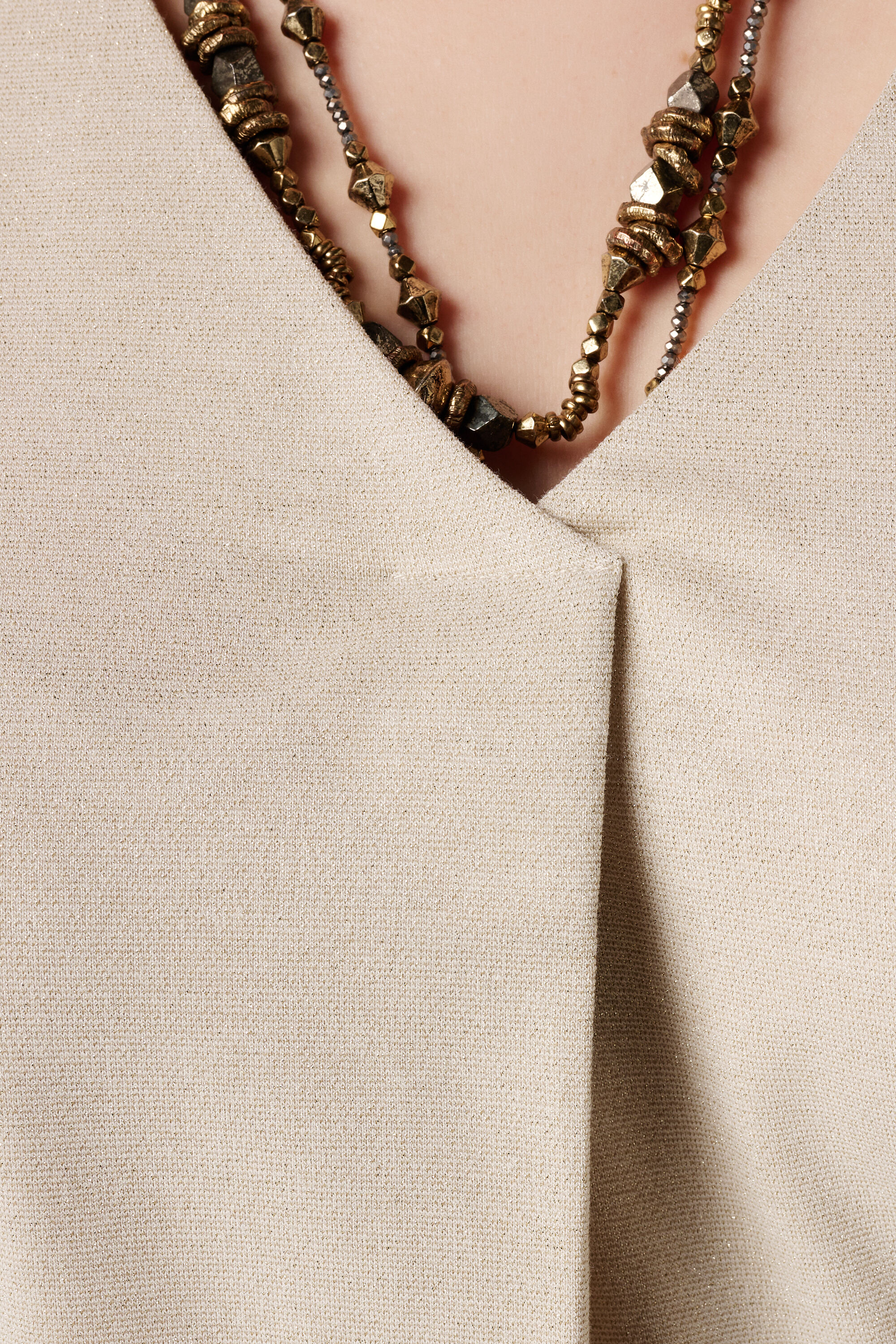 Top avec manches papillon image number 6