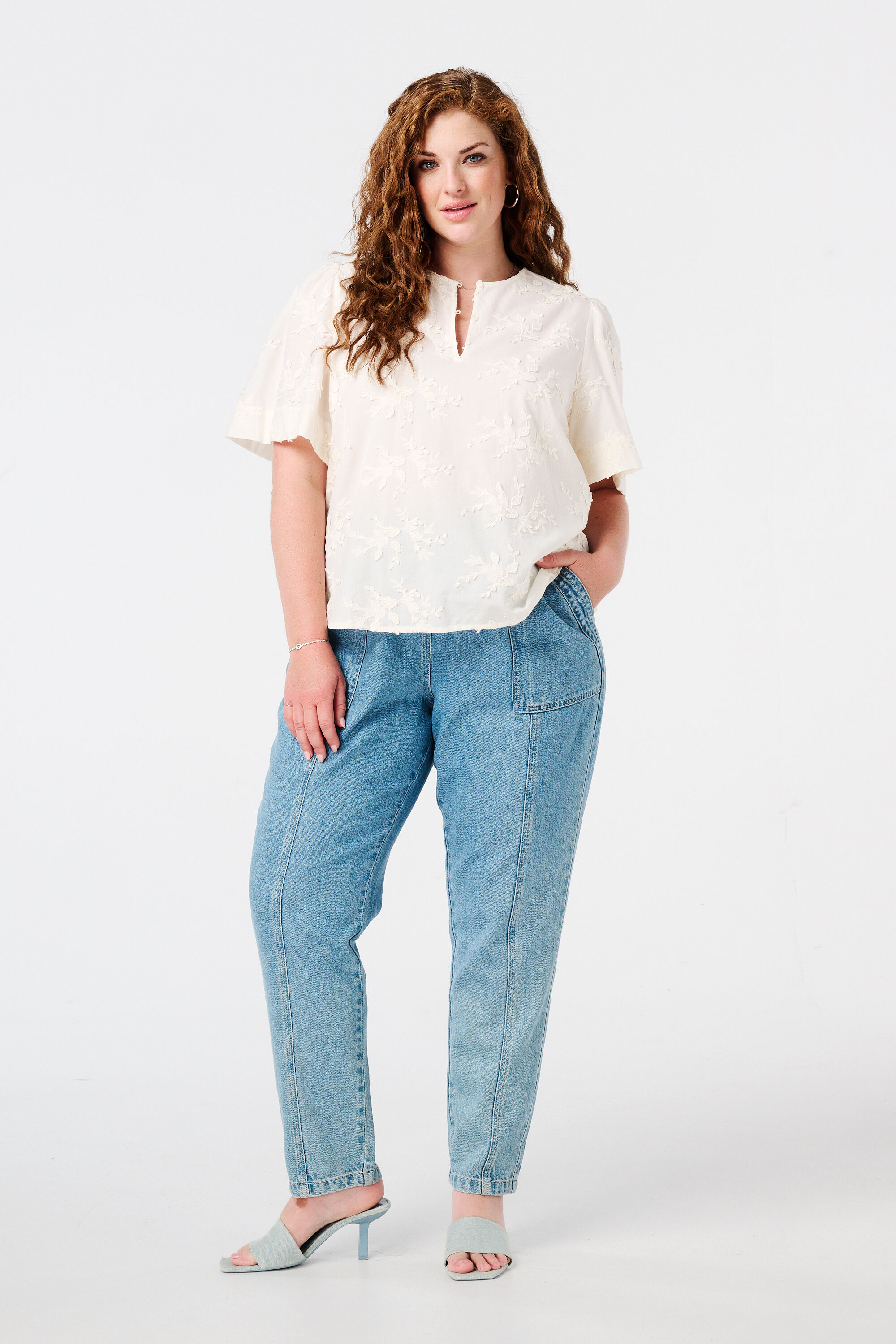 Haut &agrave; col rond image number 5