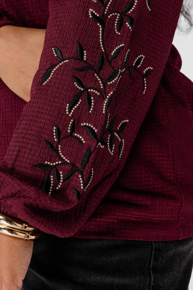 Haut avec broderie image number 4