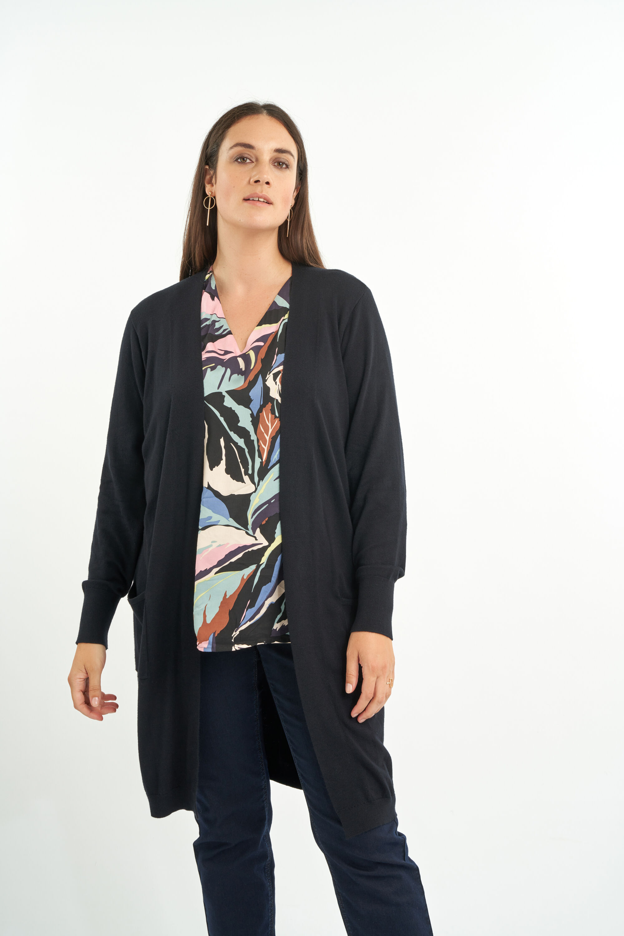 Cardigan ouvert en tricot fin image number 6