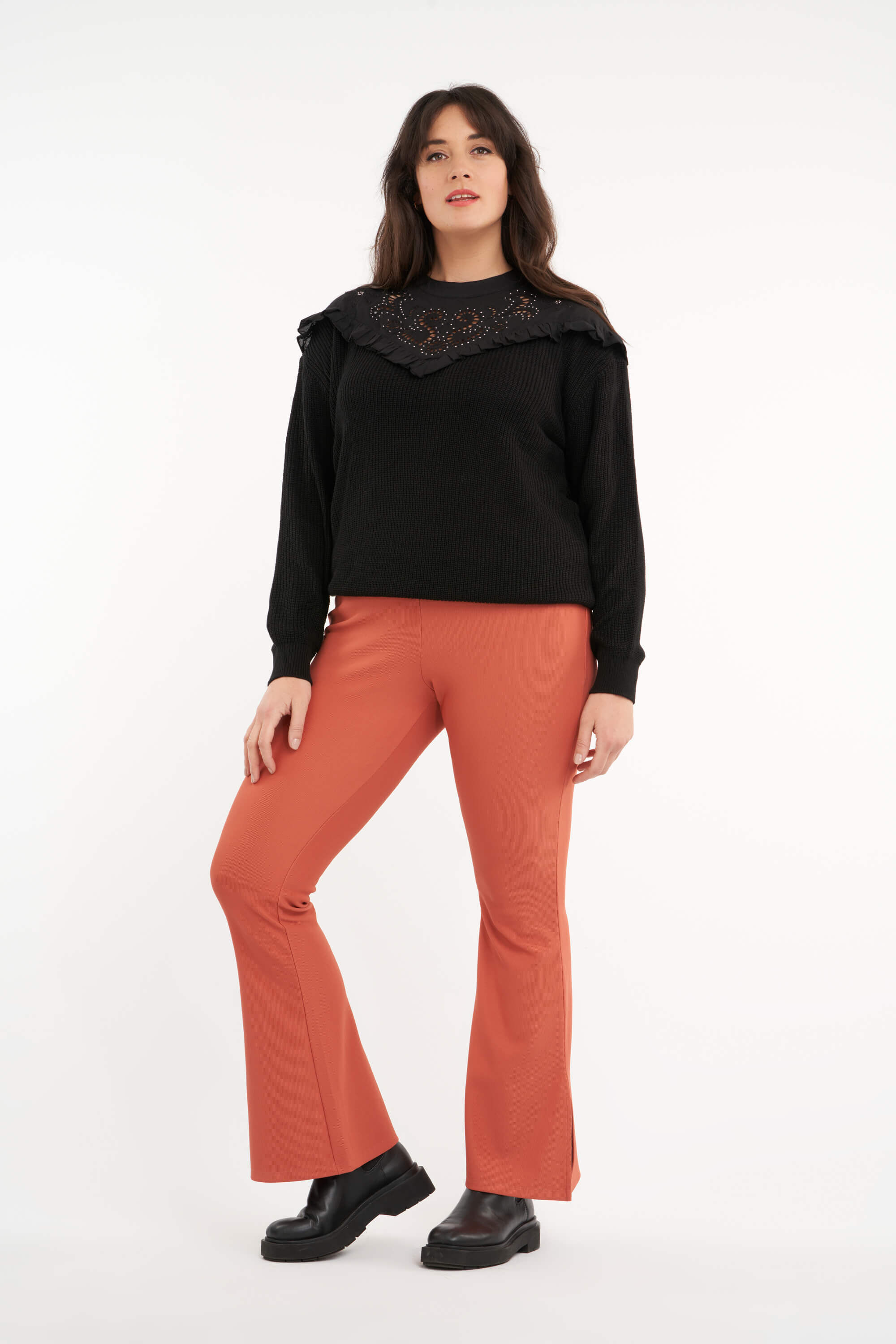 Legging &eacute;vas&eacute; avec fentes image number 5