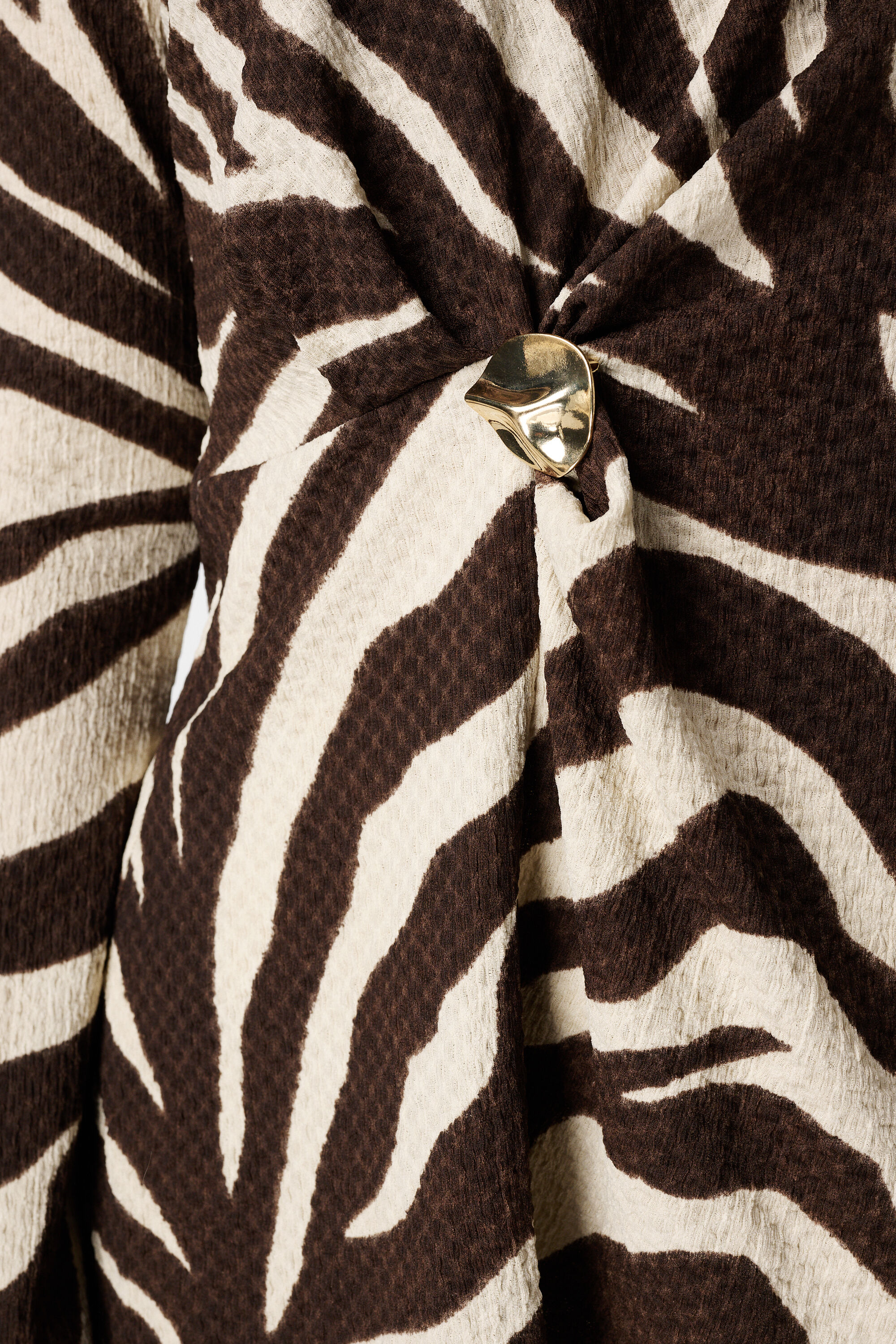 Top avec bouton &agrave; la taille image number 6