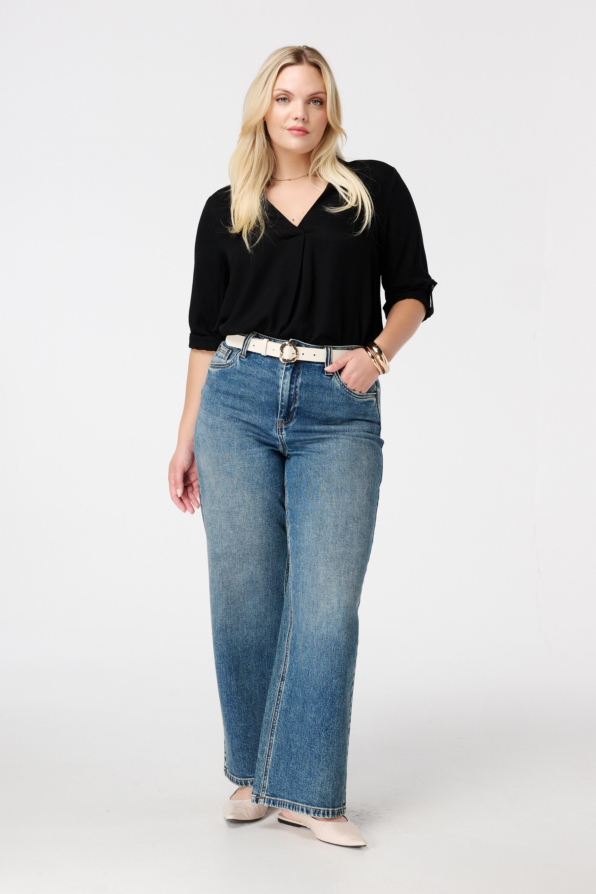 Chemisier &agrave; manches roul&eacute;es image number 5