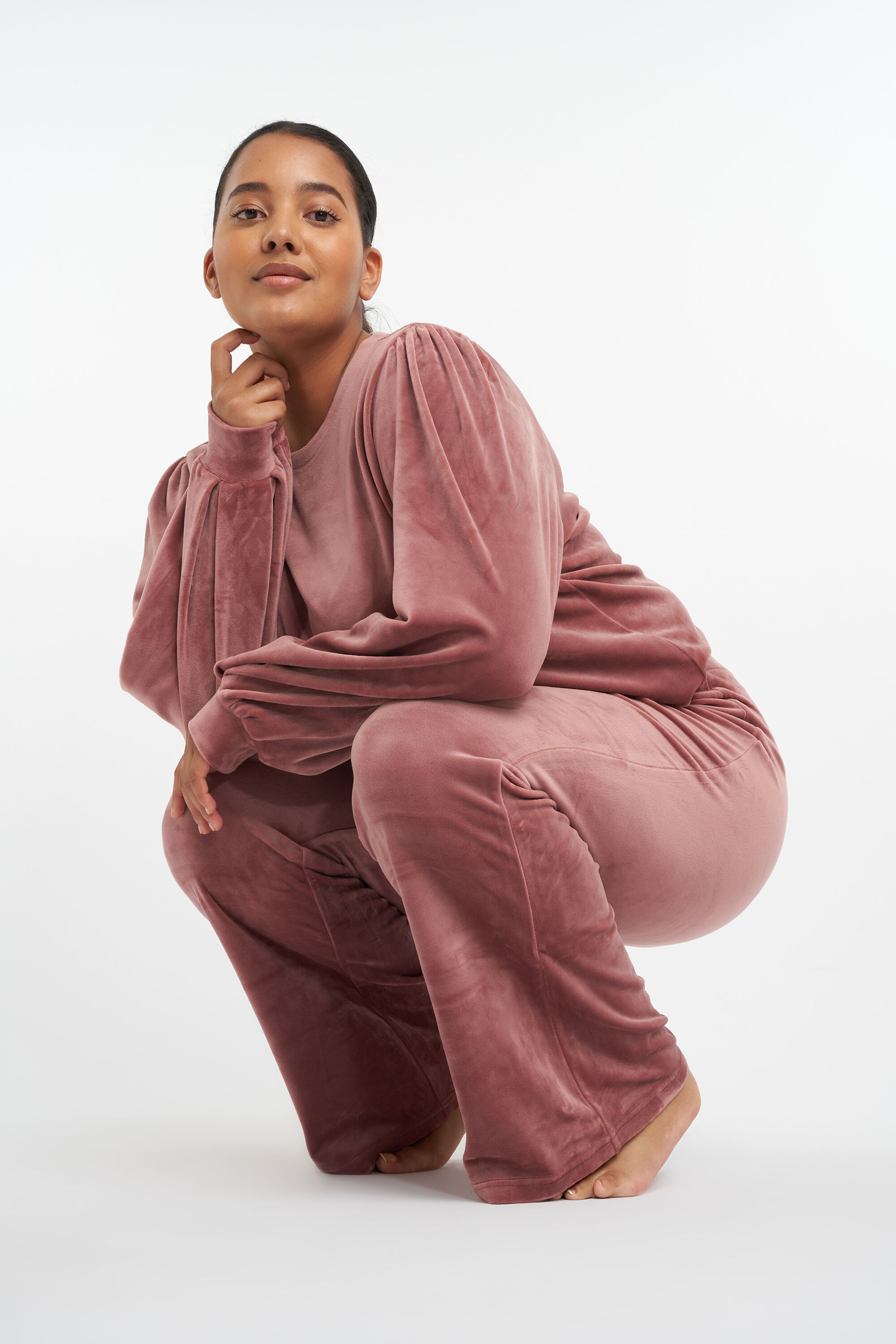 Legging &eacute;vas&eacute; en velours image number 6