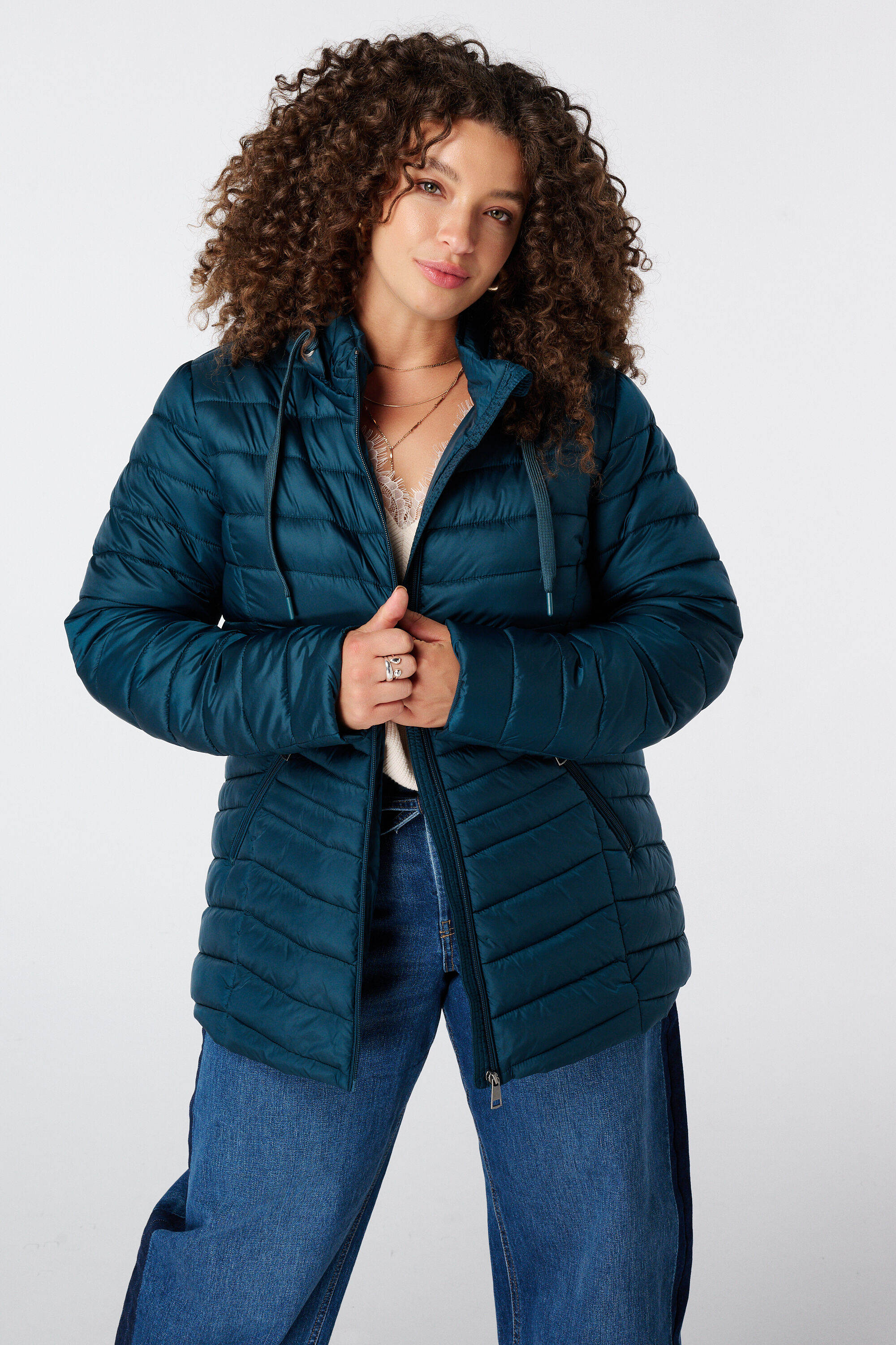 Veste l&eacute;g&egrave;rement matelass&eacute;e