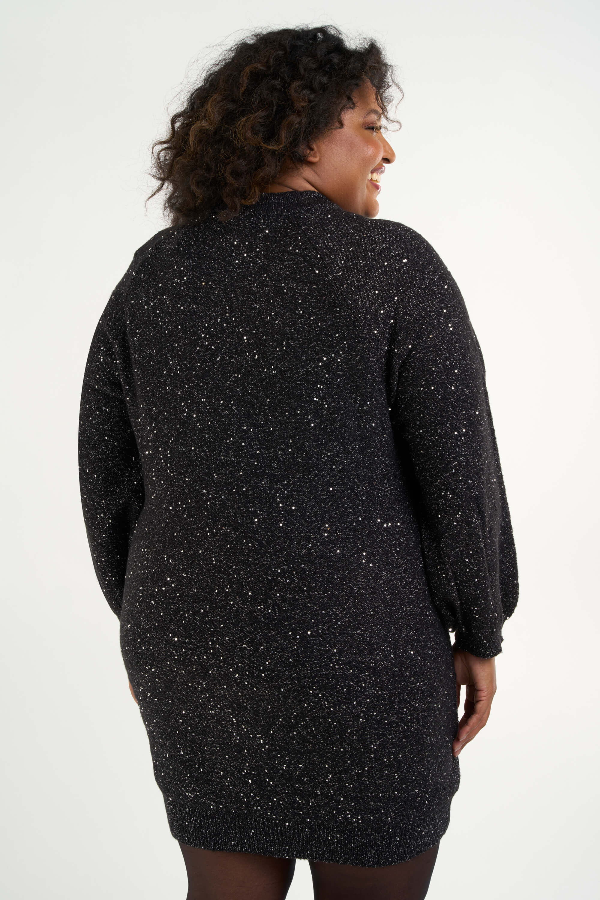 Sweat avec d&eacute;tails &agrave; paillettes image number 3