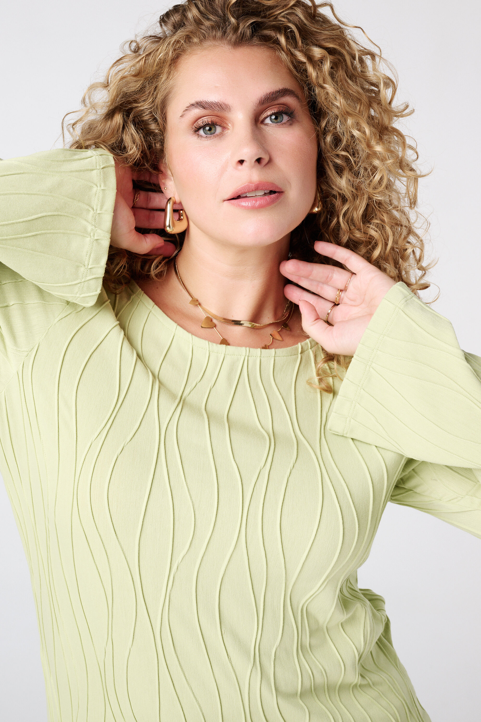 T-shirt ajust&eacute; &agrave; manches longues image number 4