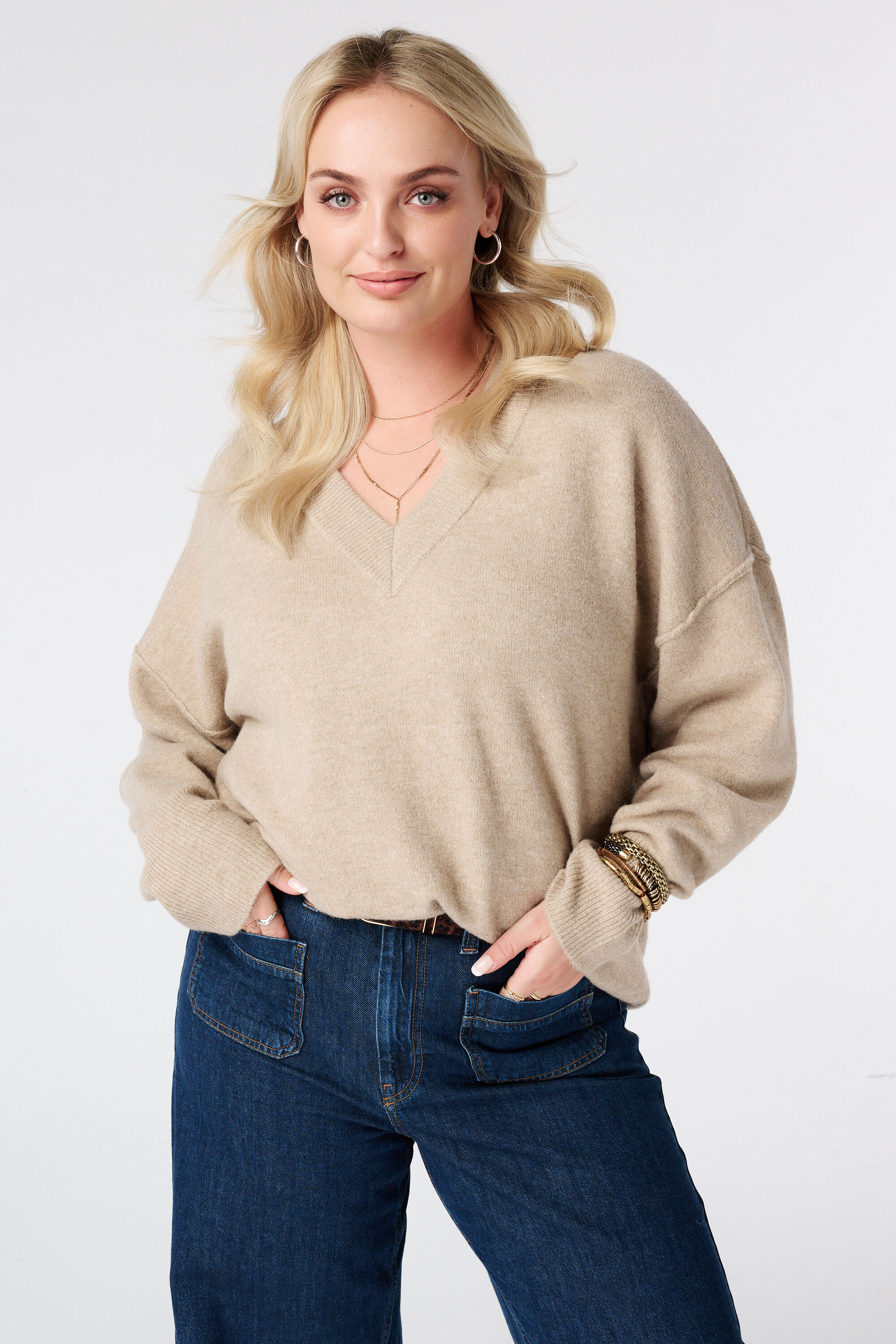 Pull &agrave; col en V
