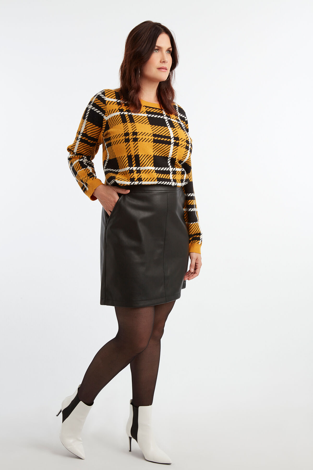 Pull &agrave; carreaux image number 5