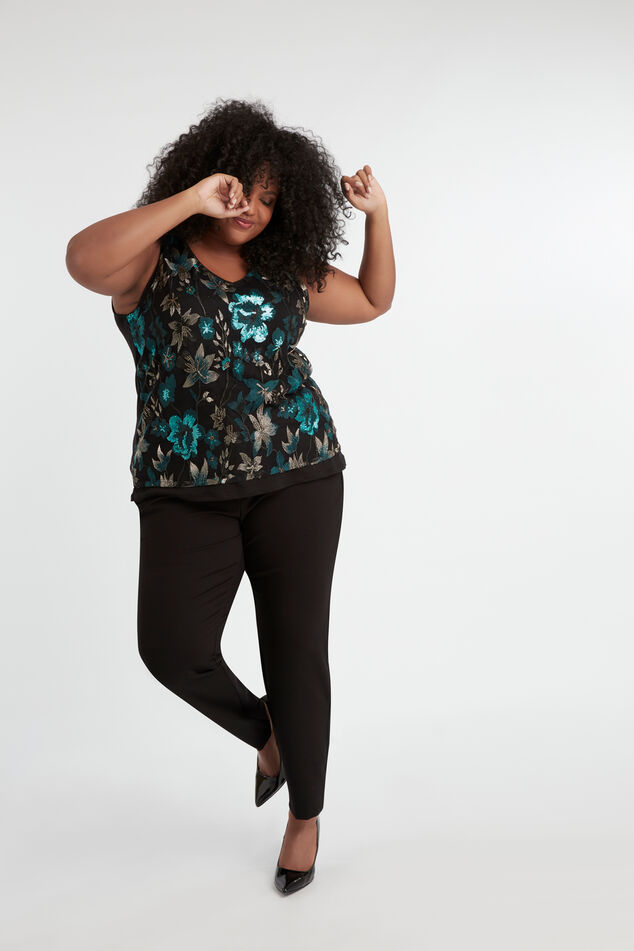 Haut brodé image number 4