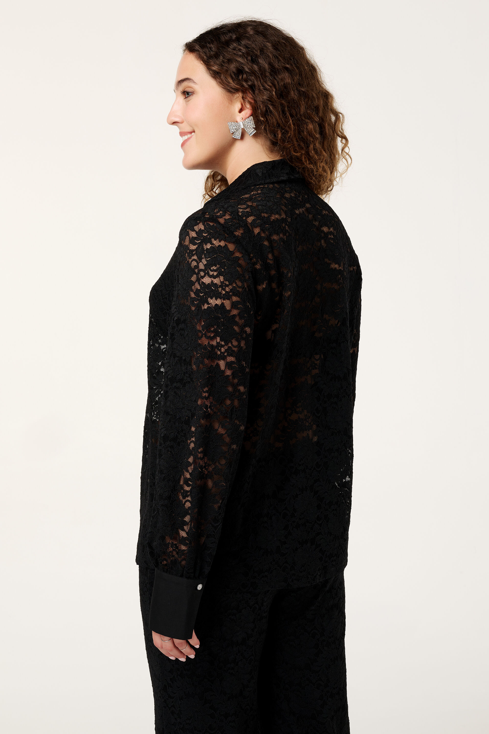 Chemisier en dentelle image number 3