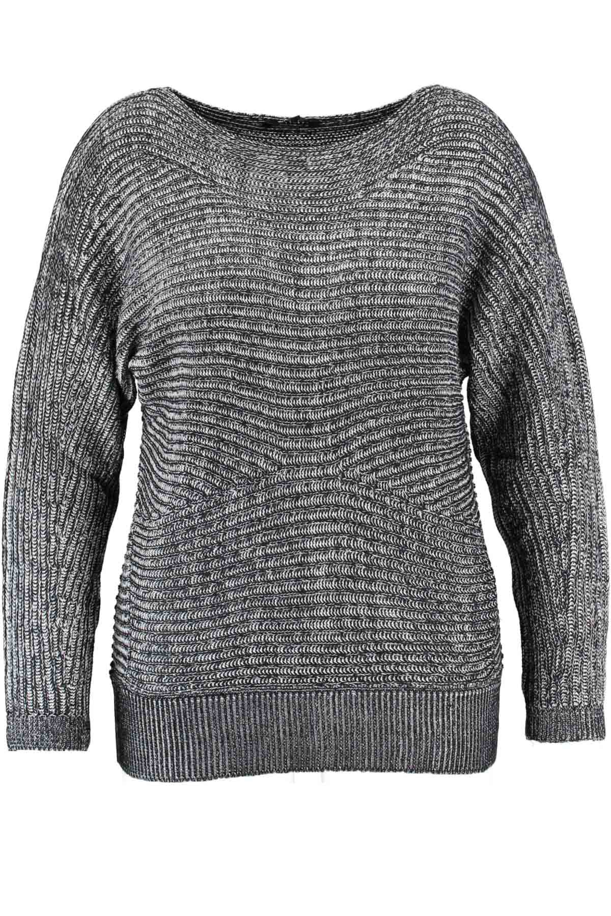 Pull avec dentelle image number 1