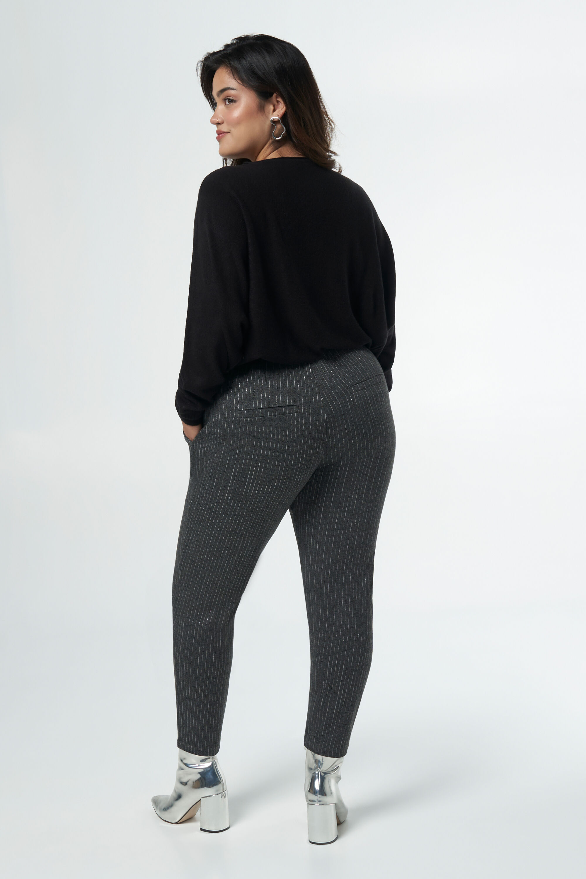 Pantalon &agrave; rayures image number 3